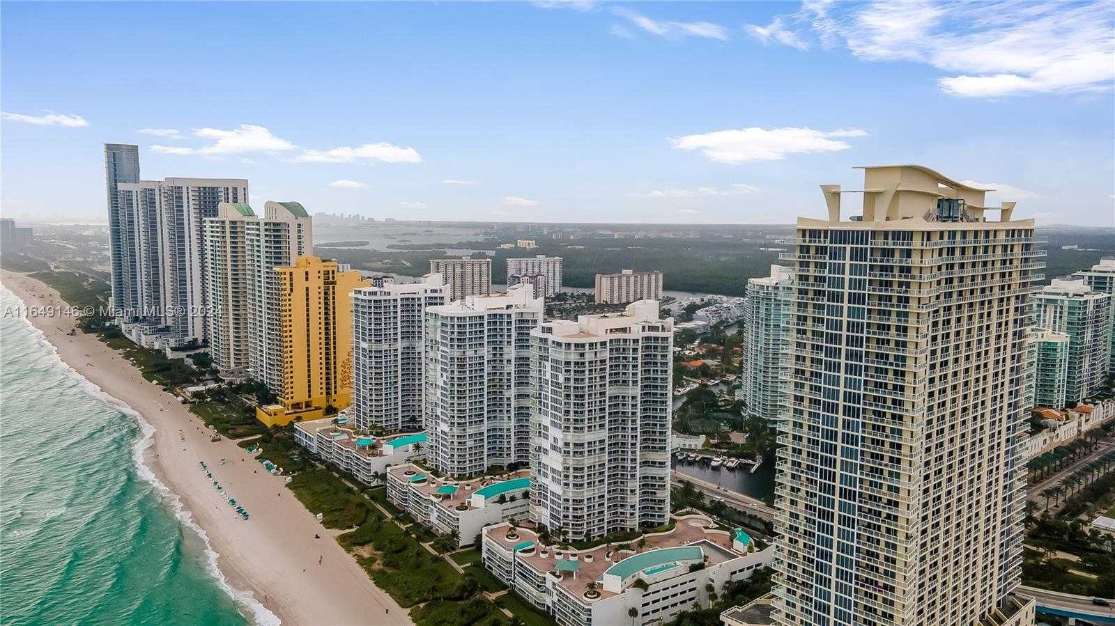 Small Image of 16699 Collins Ave, Sunny Isles Beach, FL 33160, USA Number 5