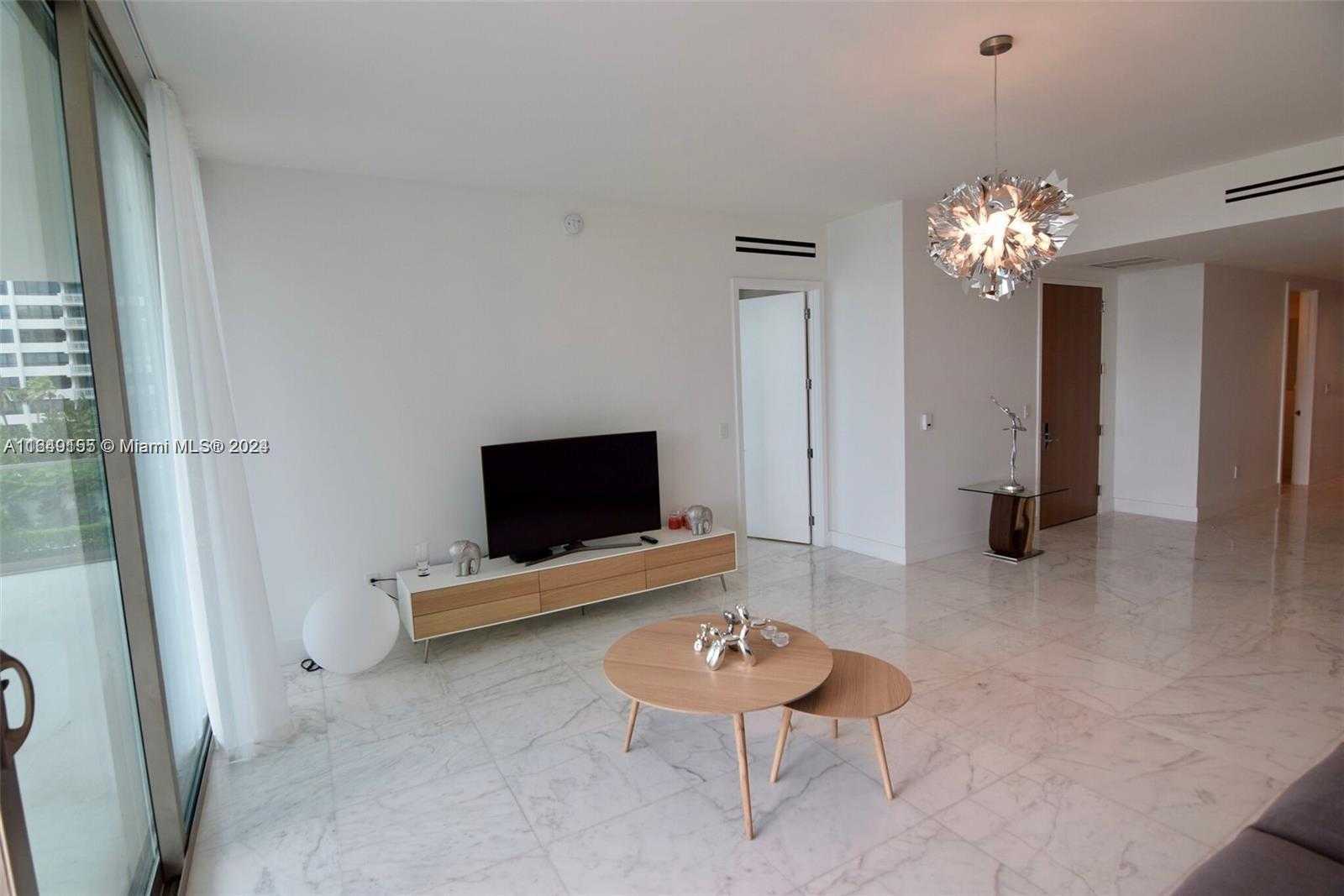 Small Image of 10201 COLLINS AVE #405, Bal Harbour Number 10
