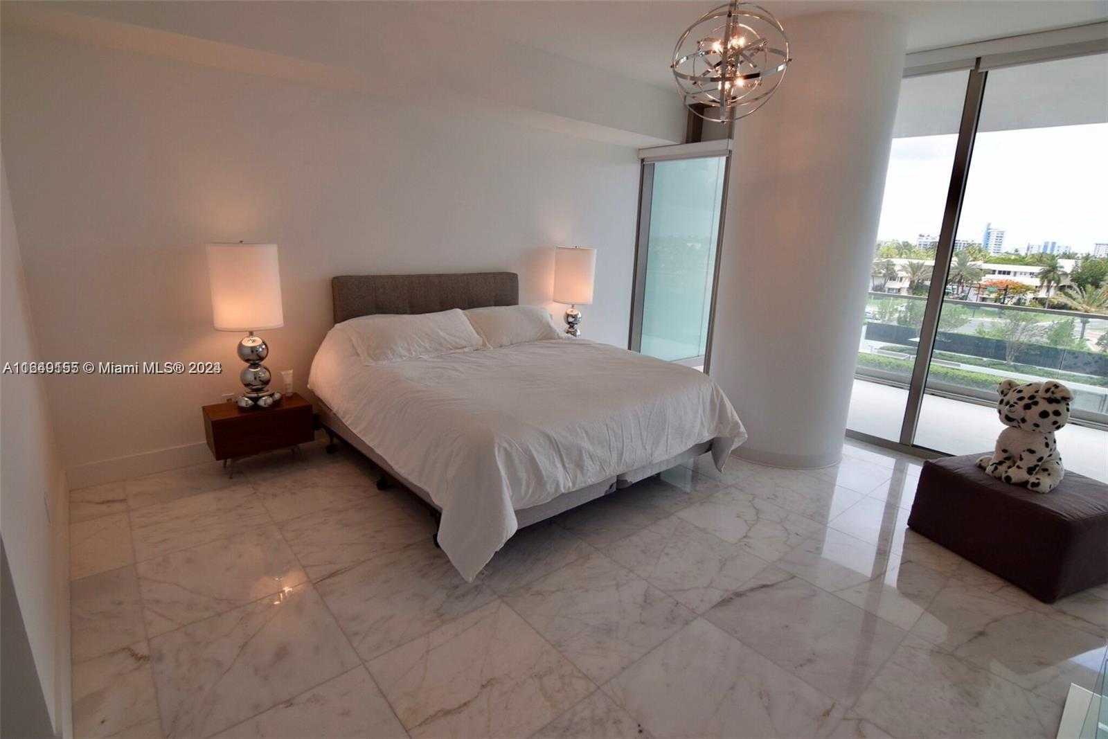 Small Image of 10201 COLLINS AVE #405, Bal Harbour Number 12