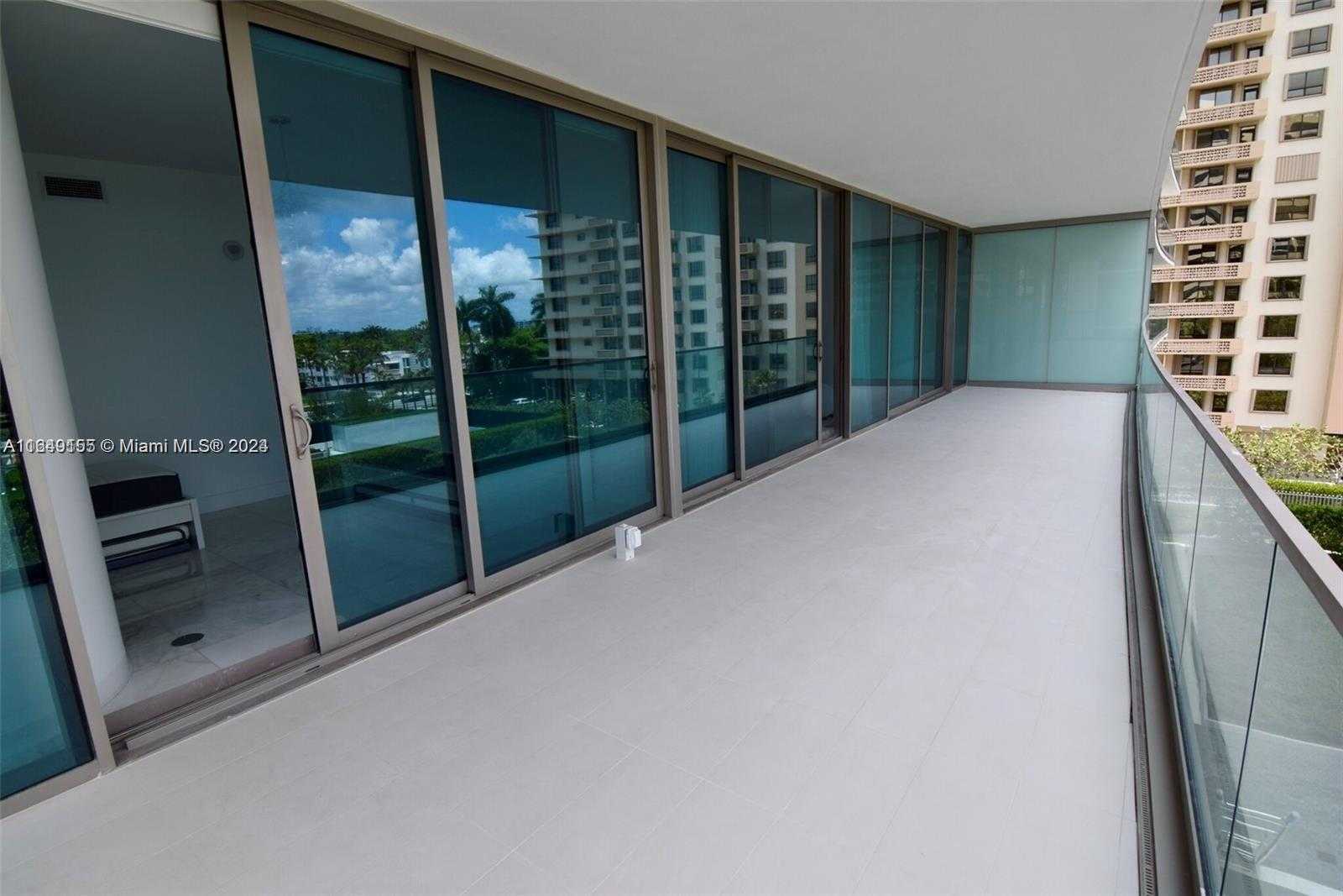 Small Image of 10201 COLLINS AVE #405, Bal Harbour Number 21