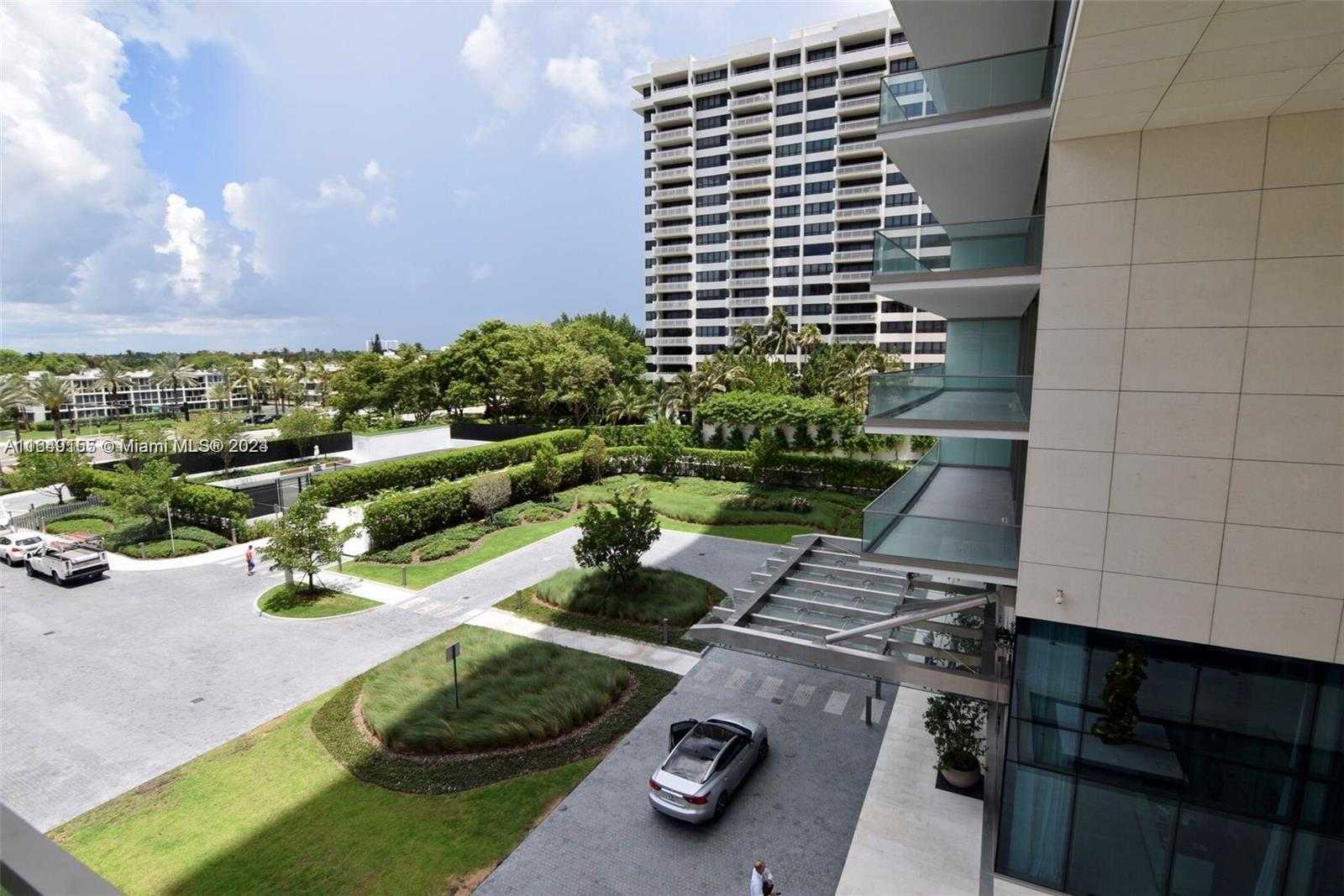 Small Image of 10201 COLLINS AVE #405, Bal Harbour Number 23