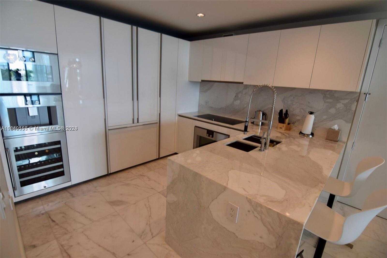 Small Image of 10201 COLLINS AVE #405, Bal Harbour Number 4