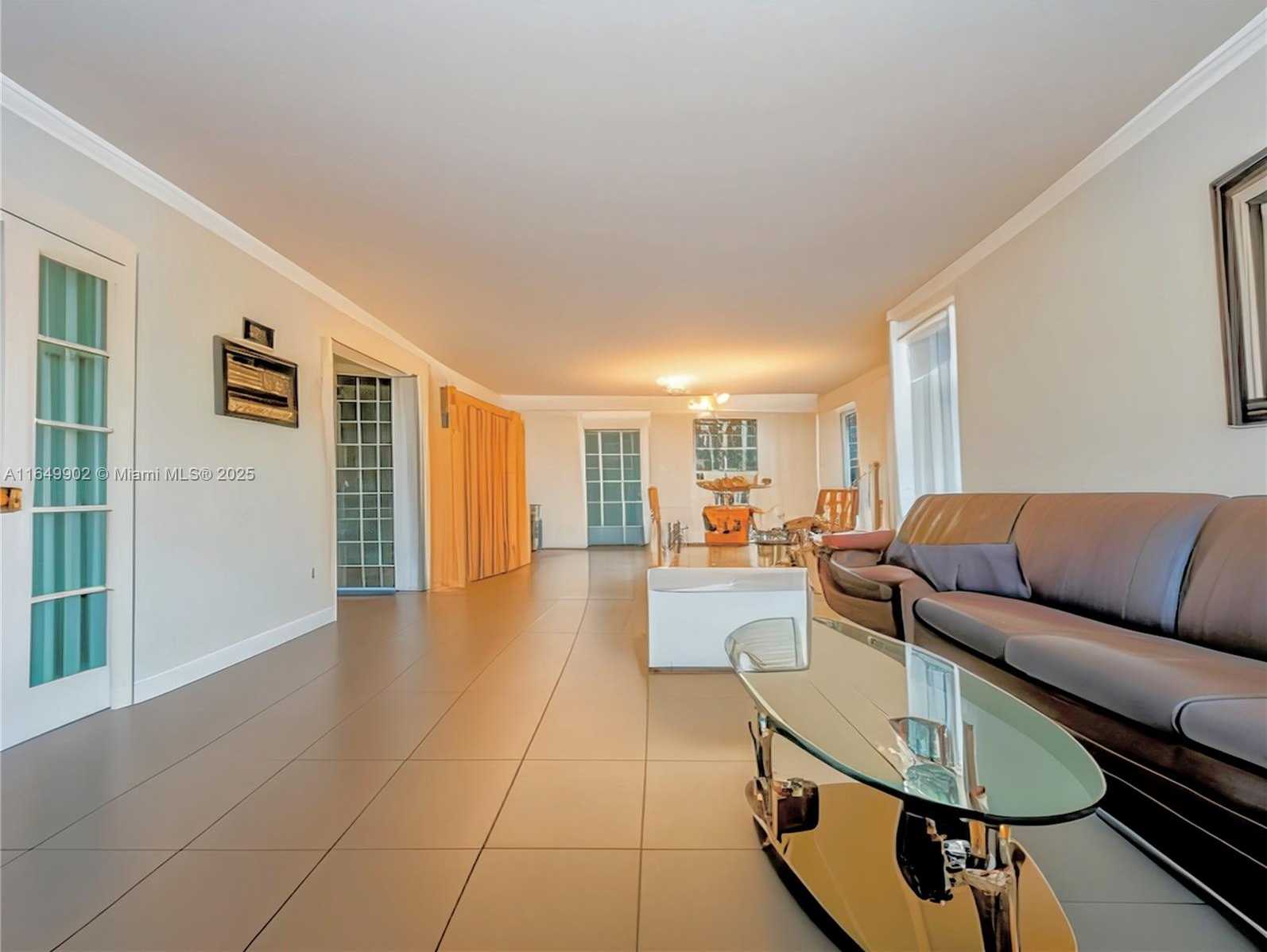 Small Image of 10185 COLLINS AVE #609, Bal Harbour Number 6