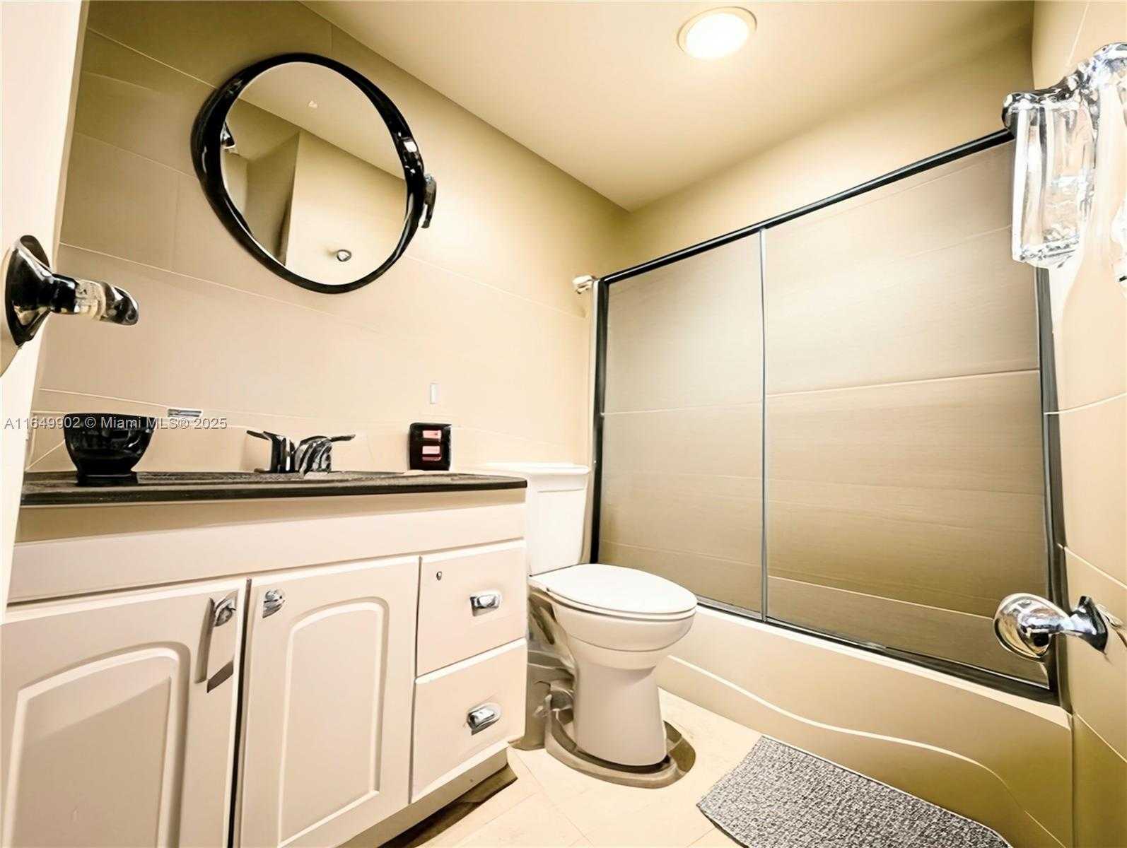 Small Image of 10185 COLLINS AVE #609, Bal Harbour Number 8