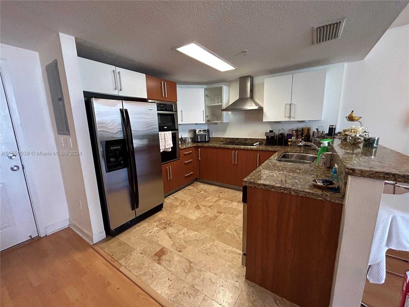 Small Image of 170 SOUTH EAST 14TH ST #2906, Miami Number 4