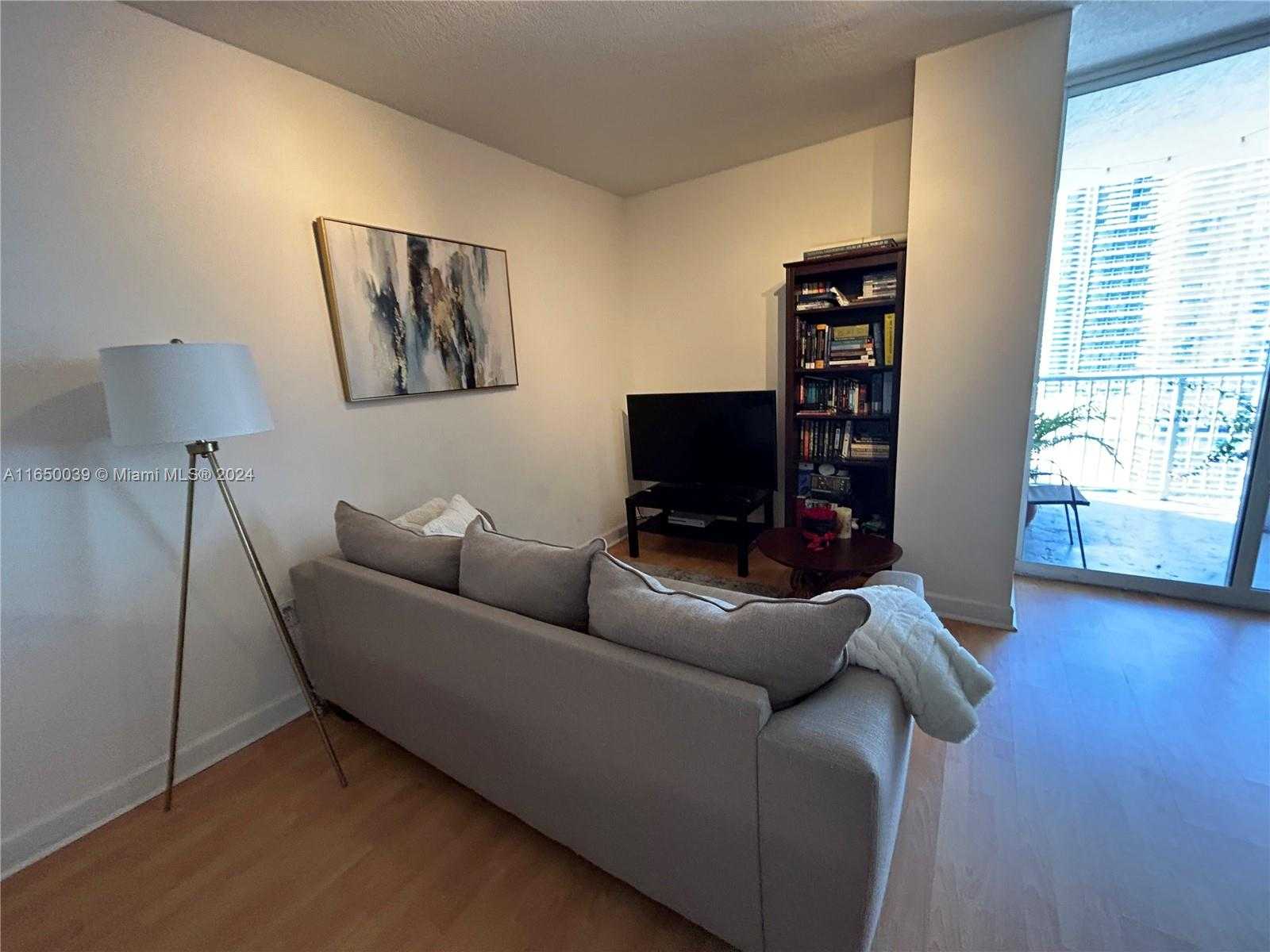 Small Image of 170 SOUTH EAST 14TH ST #2906, Miami Number 6