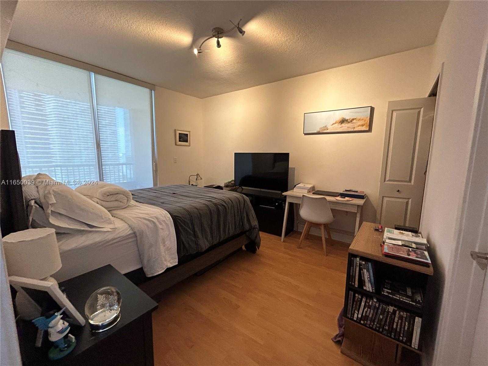 Small Image of 170 SOUTH EAST 14TH ST #2906, Miami Number 9