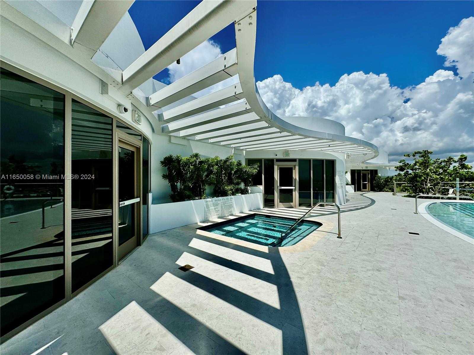 Small Image of 1135 103 ST #701, Bay Harbor Islands Number 22