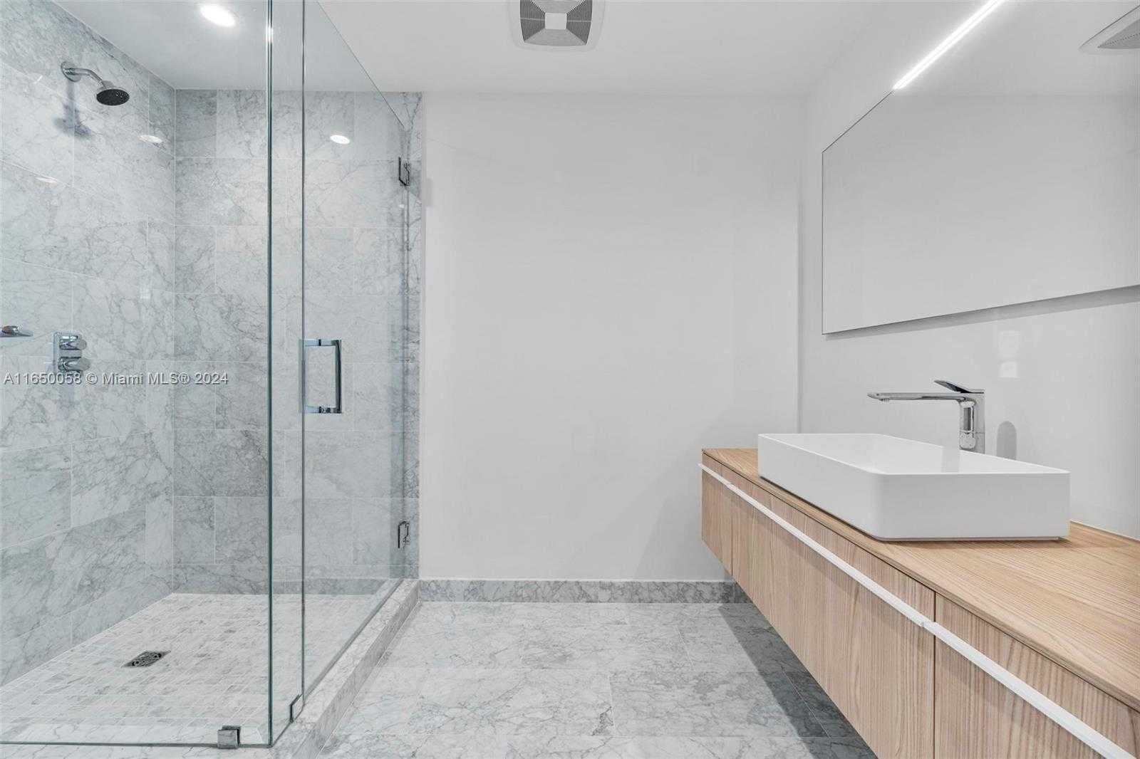 Small Image of 1135 103 ST #701, Bay Harbor Islands Number 56