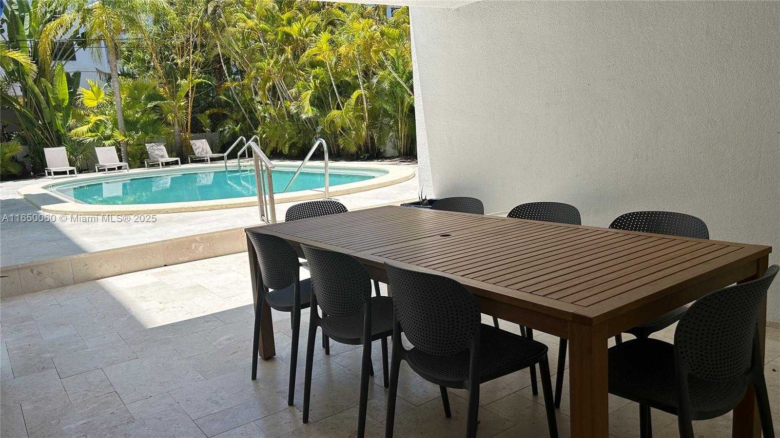 Small Image of 150 SUNRISE DR #4B, Key Biscayne Number 20