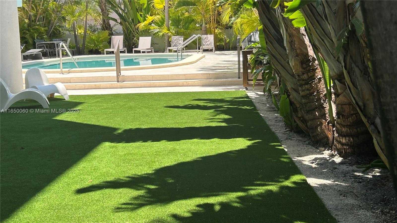 Small Image of 150 SUNRISE DR #4B, Key Biscayne Number 21