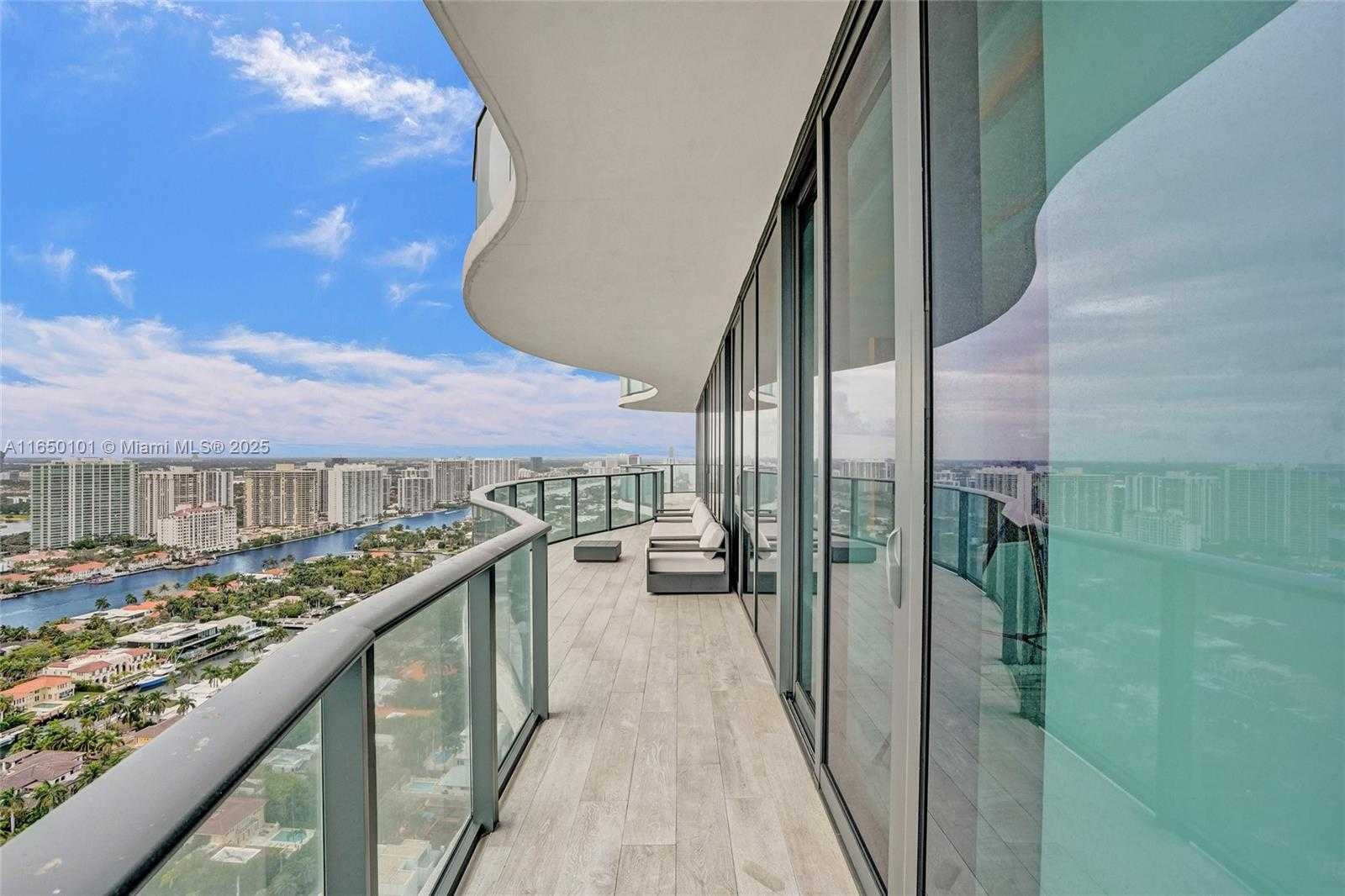 Small Image of 19575 COLLINS AVE #33, Sunny Isles Beach Number 35