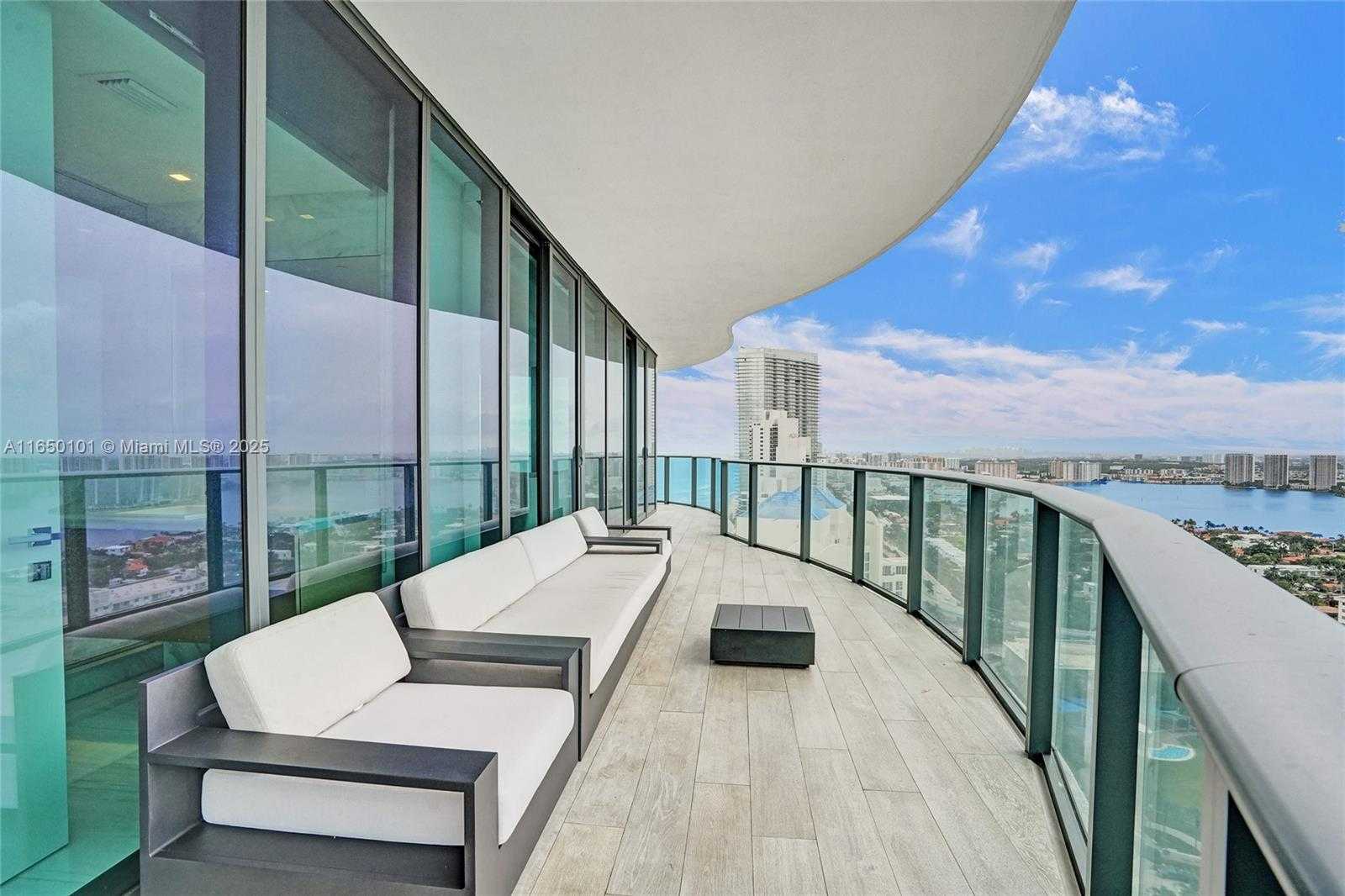 Small Image of 19575 COLLINS AVE #33, Sunny Isles Beach Number 37