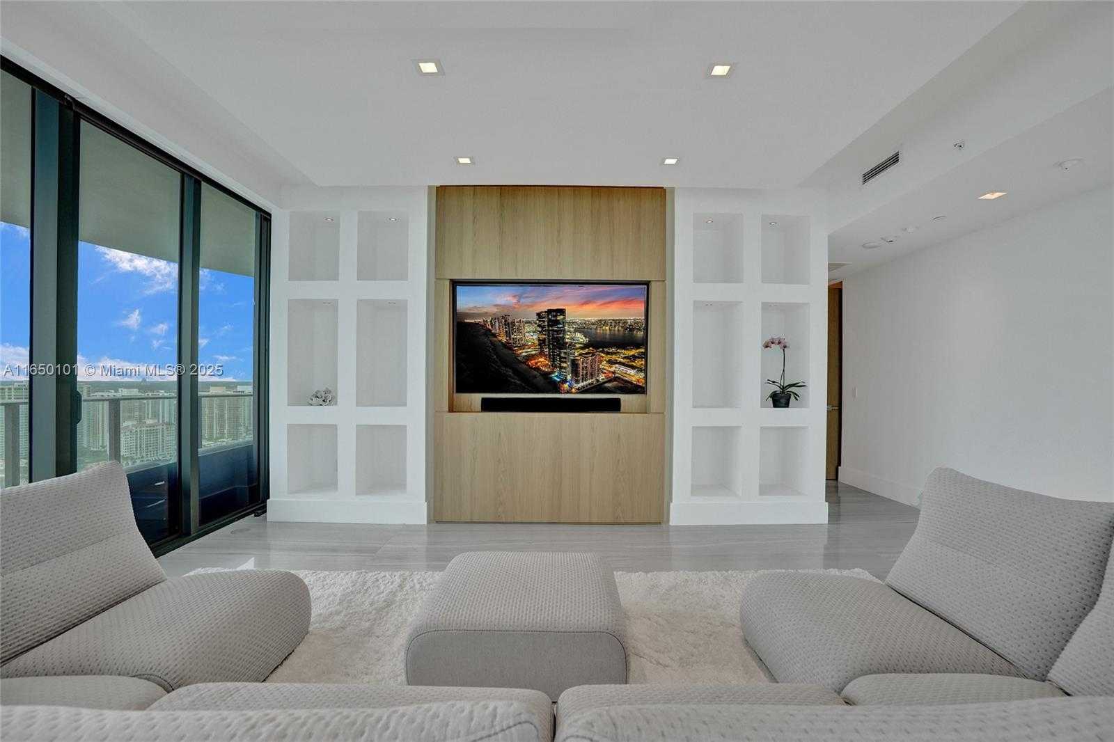 Small Image of 19575 COLLINS AVE #33, Sunny Isles Beach Number 42
