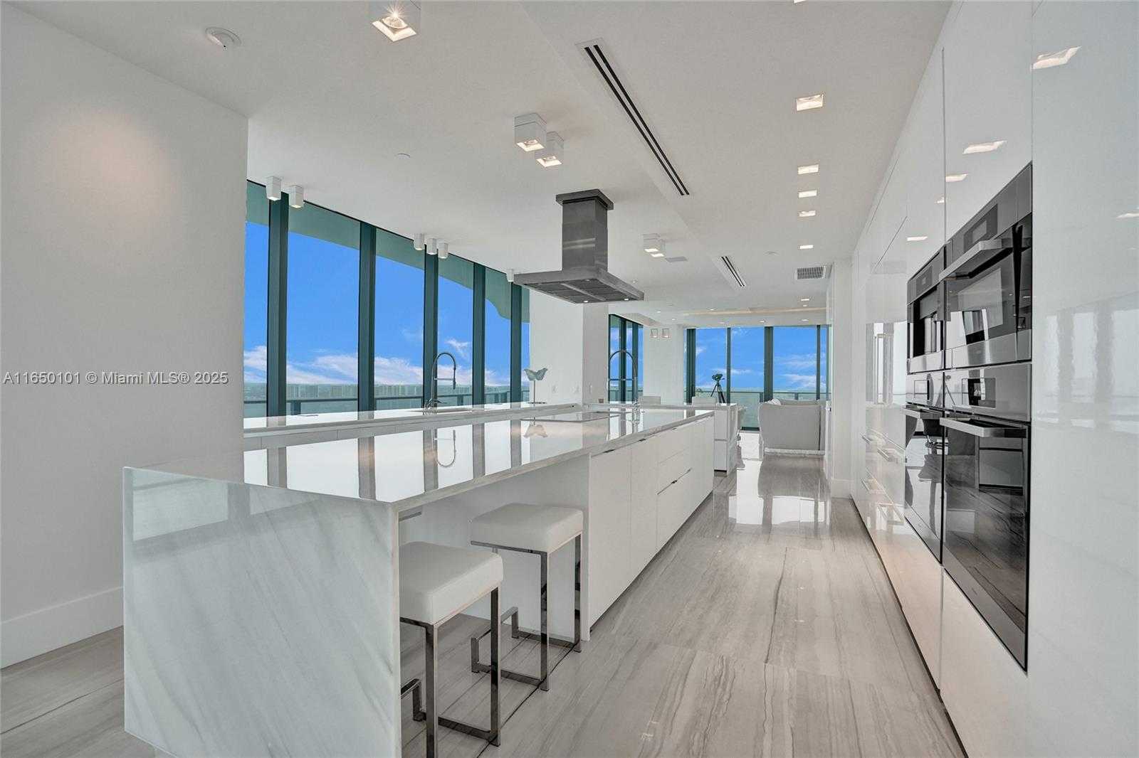 Small Image of 19575 COLLINS AVE #33, Sunny Isles Beach Number 59