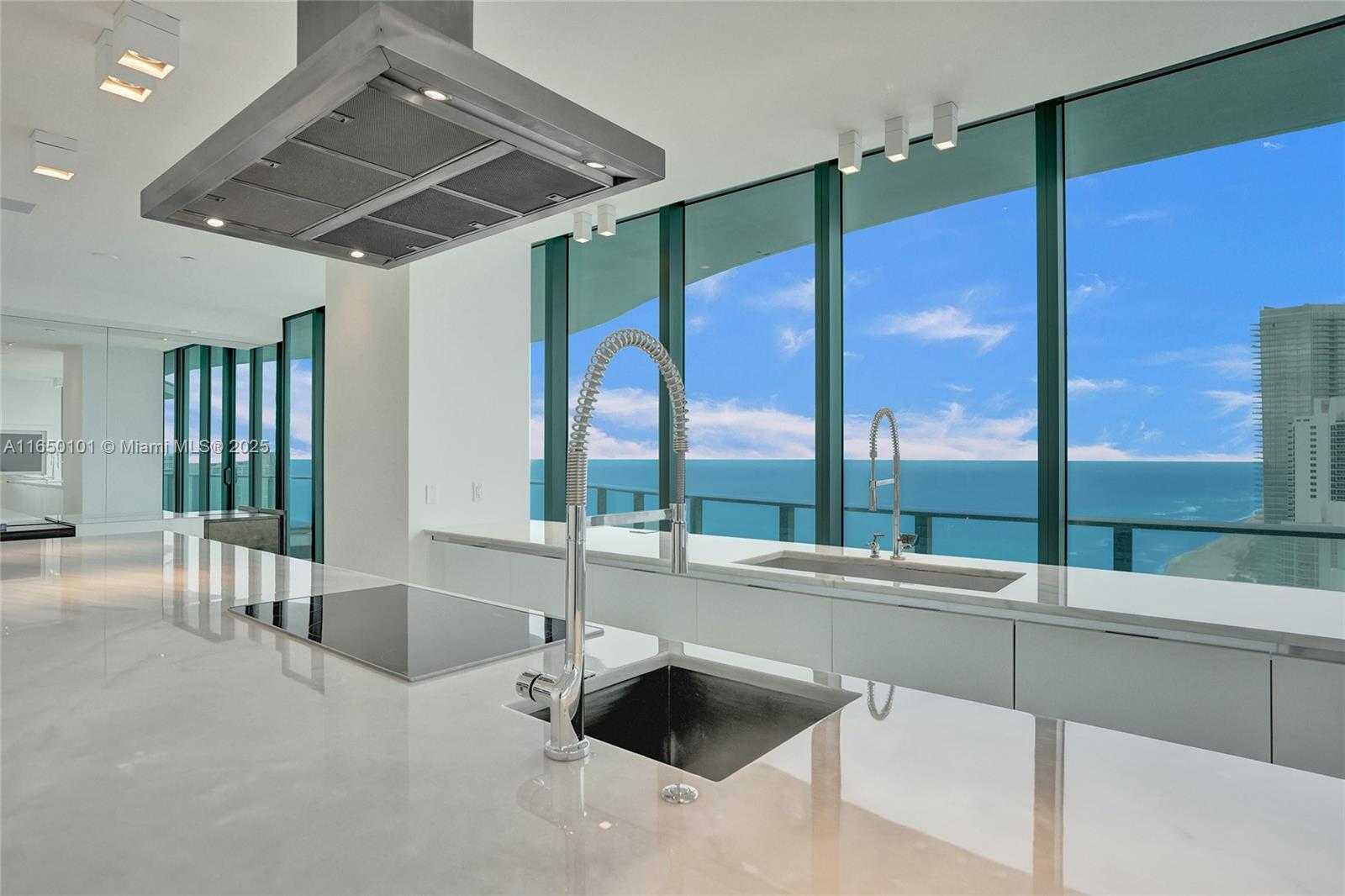 Small Image of 19575 COLLINS AVE #33, Sunny Isles Beach Number 61