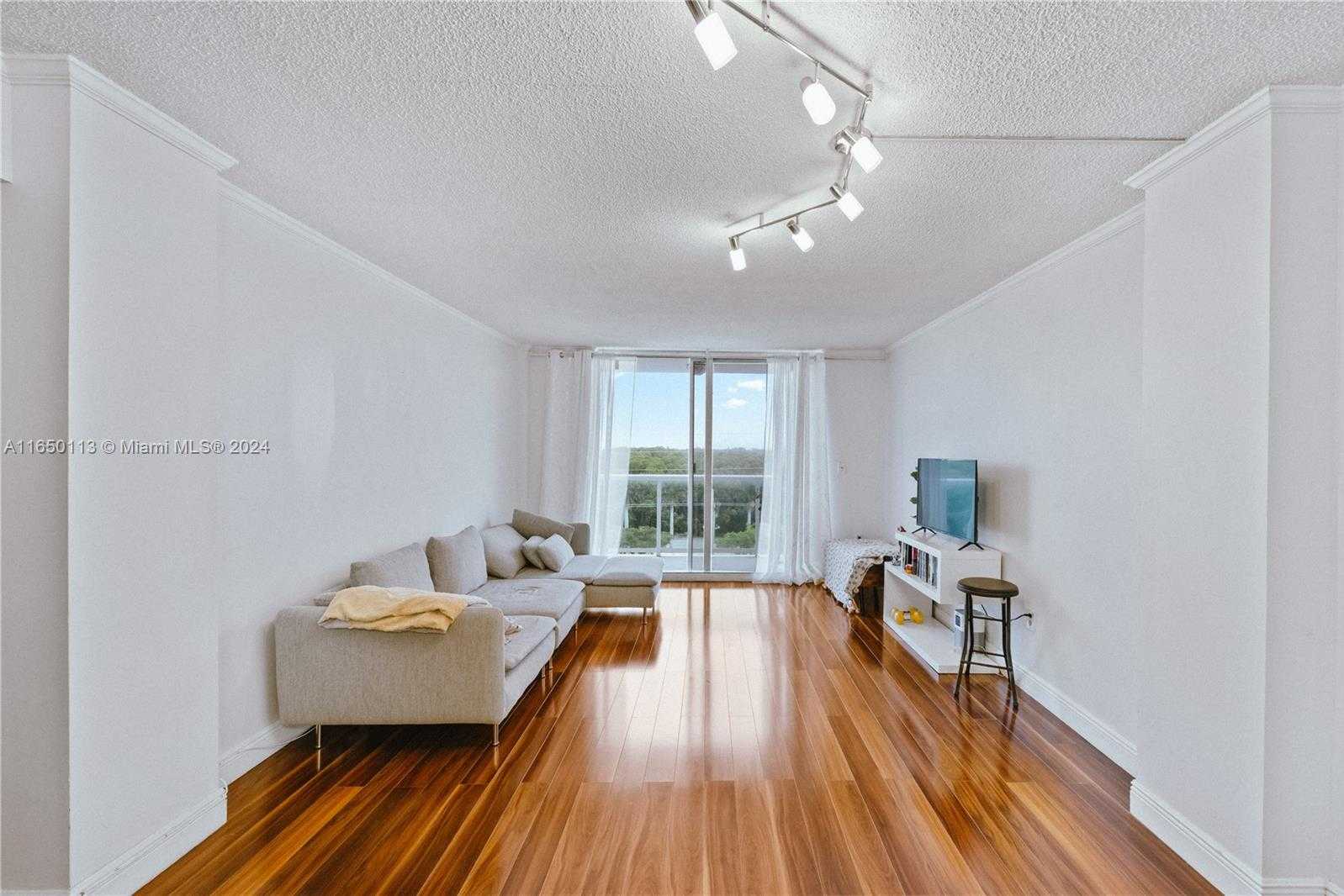 Small Image of 2841 NORTH EAST 163RD ST #704, North Miami Beach Number 14
