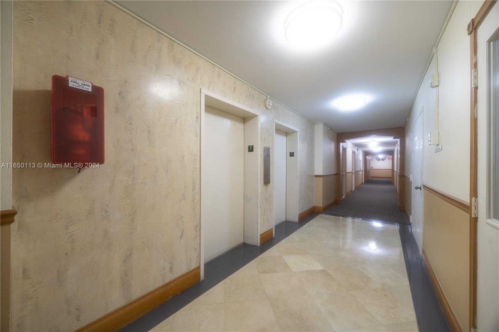 Small Image of 2841 NORTH EAST 163RD ST #704, North Miami Beach Number 20