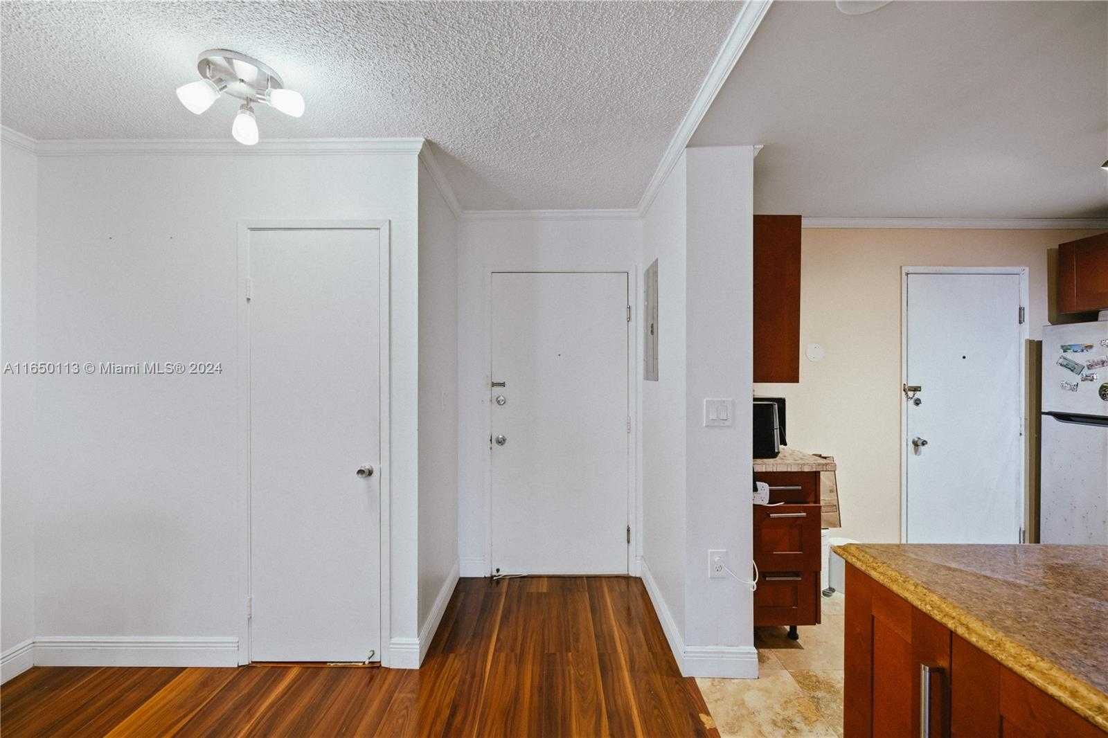 Small Image of 2841 NORTH EAST 163RD ST #704, North Miami Beach Number 4