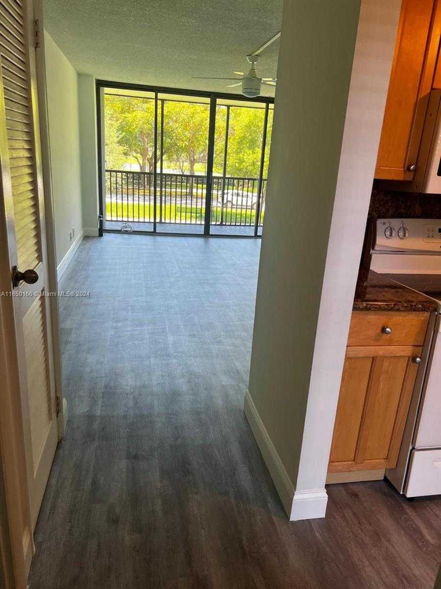 Small Image of 3475 NORTH COUNTRY CLUB DR #204, Aventura Number 7