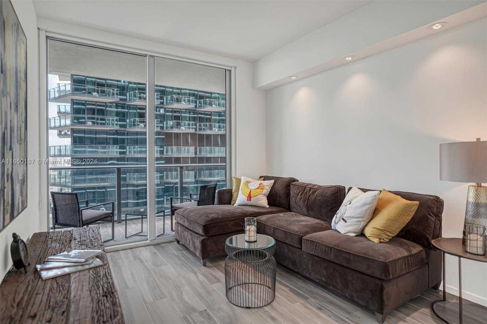 Small Image of 801 SOUTH MIAMI AVE #2509, Miami Number 18