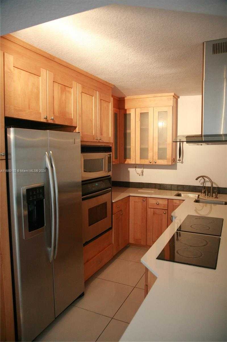 Small Image of 6969 COLLINS AVE #811, Miami Beach Number 14