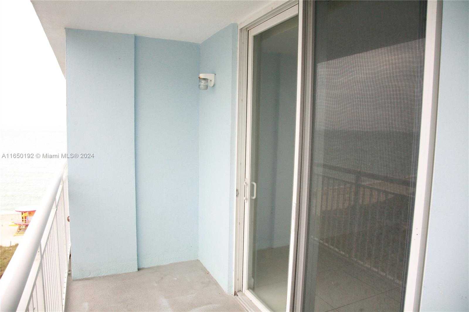 Small Image of 6969 COLLINS AVE #811, Miami Beach Number 22
