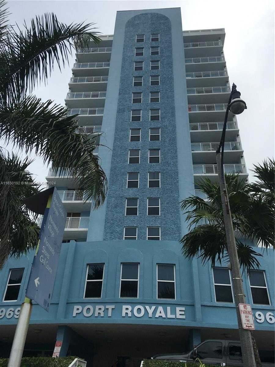 Small Image of 6969 COLLINS AVE #811, Miami Beach Number 4