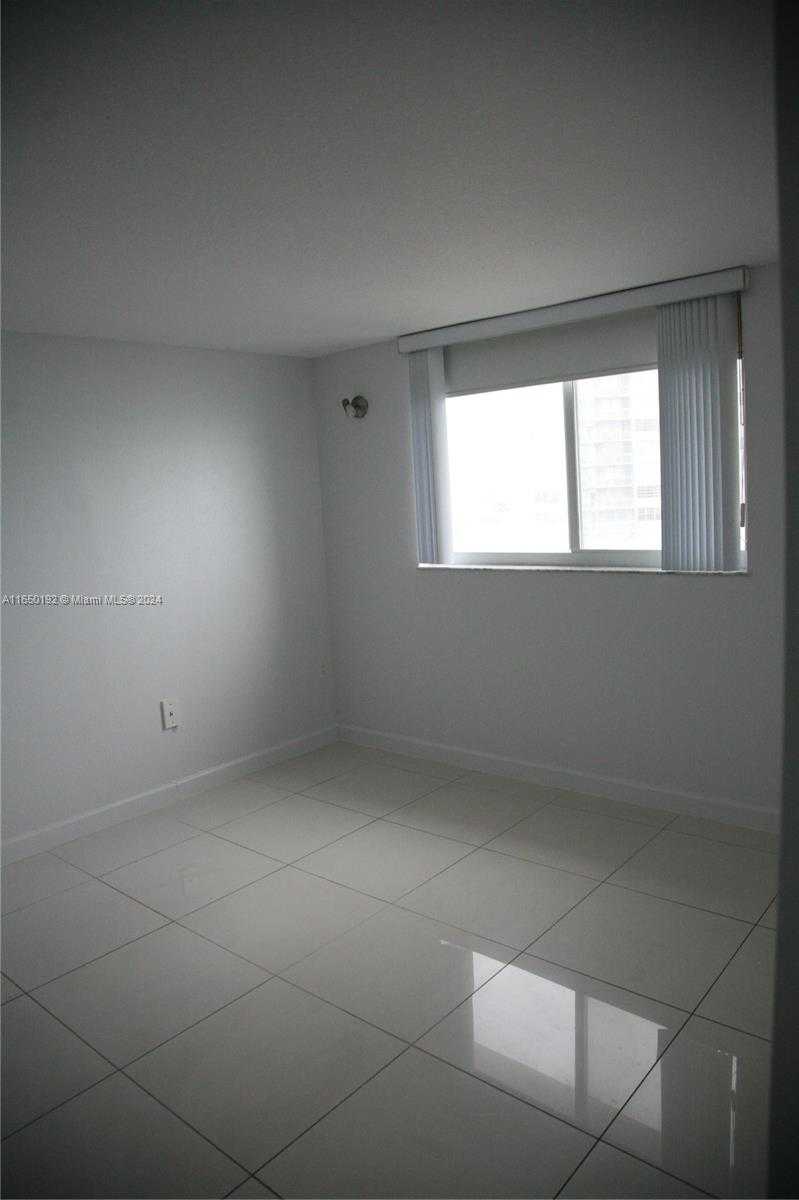 Small Image of 6969 COLLINS AVE #811, Miami Beach Number 8