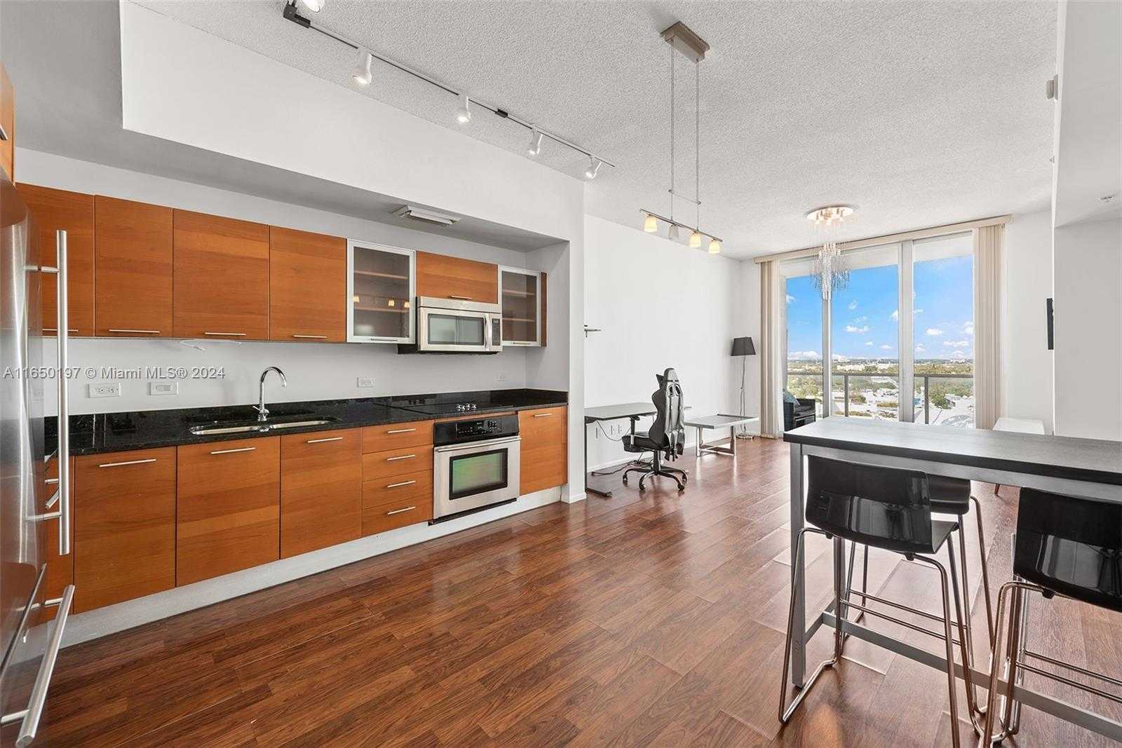 Small Image of 3470 EAST COAST AVE #H1203, Miami Number 6