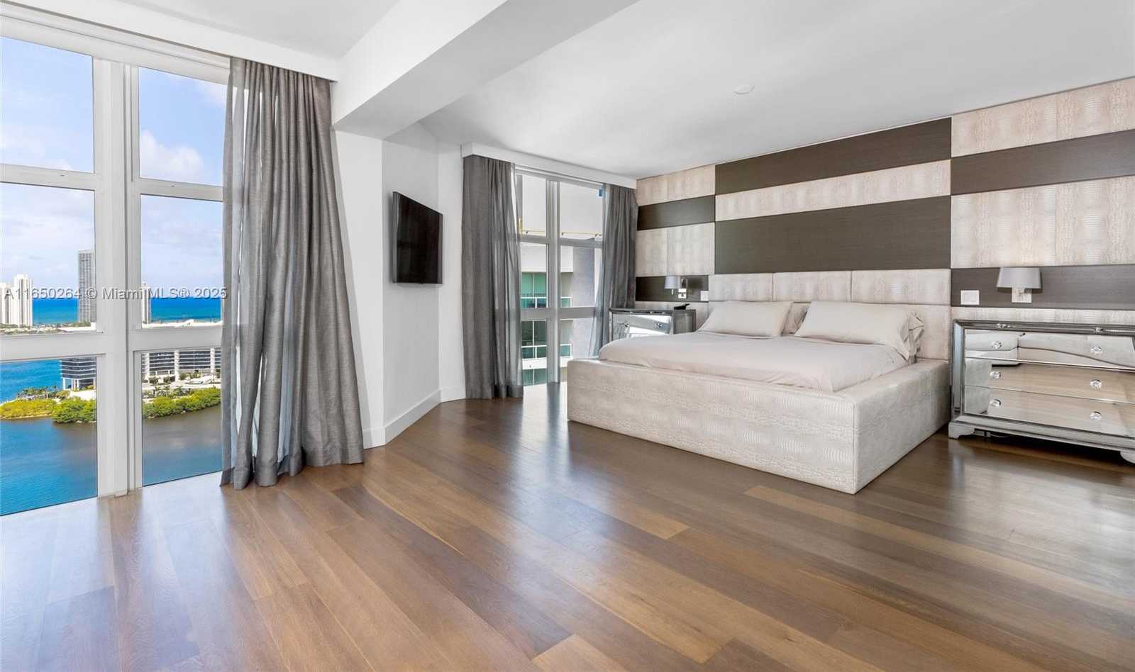Small Image of 3301 NORTH EAST 183RD ST #PH3008, Aventura Number 20