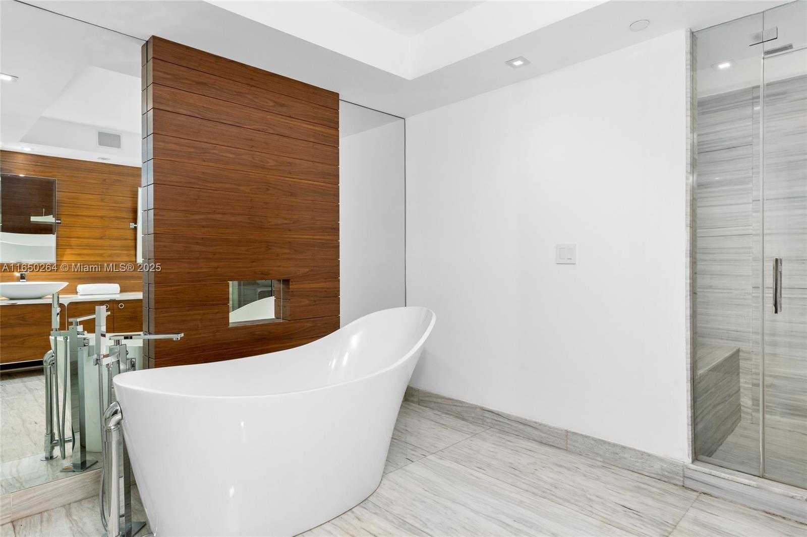 Small Image of 3301 NORTH EAST 183RD ST #PH3008, Aventura Number 23