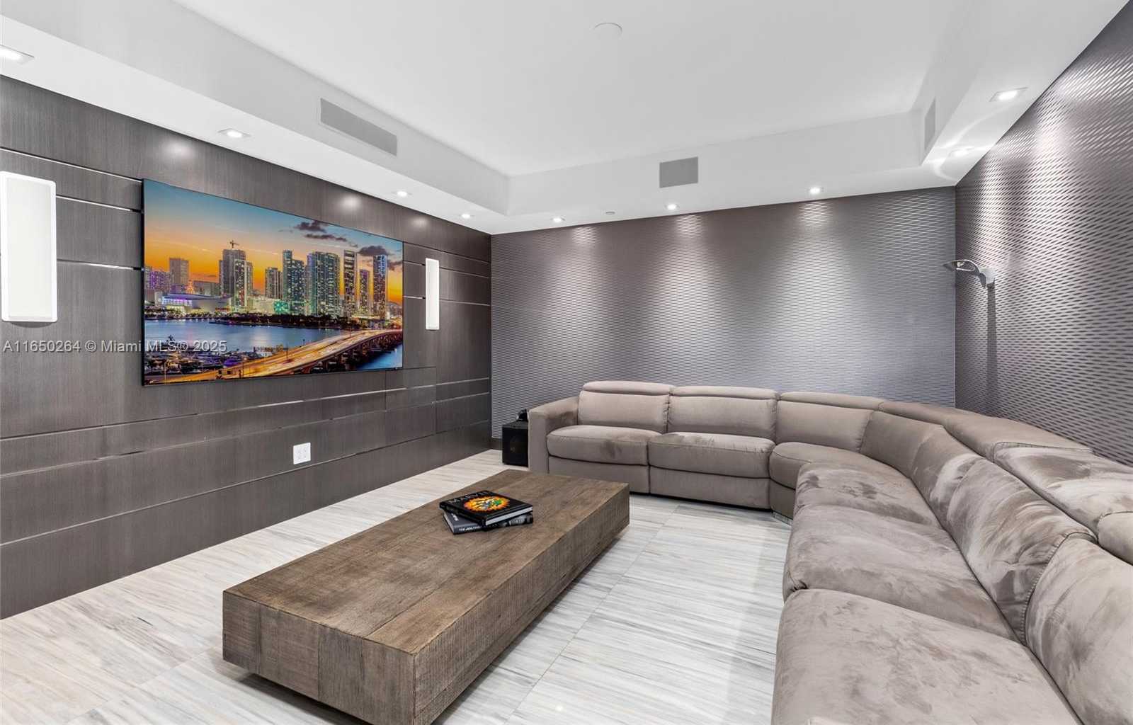 Small Image of 3301 NORTH EAST 183RD ST #PH3008, Aventura Number 3
