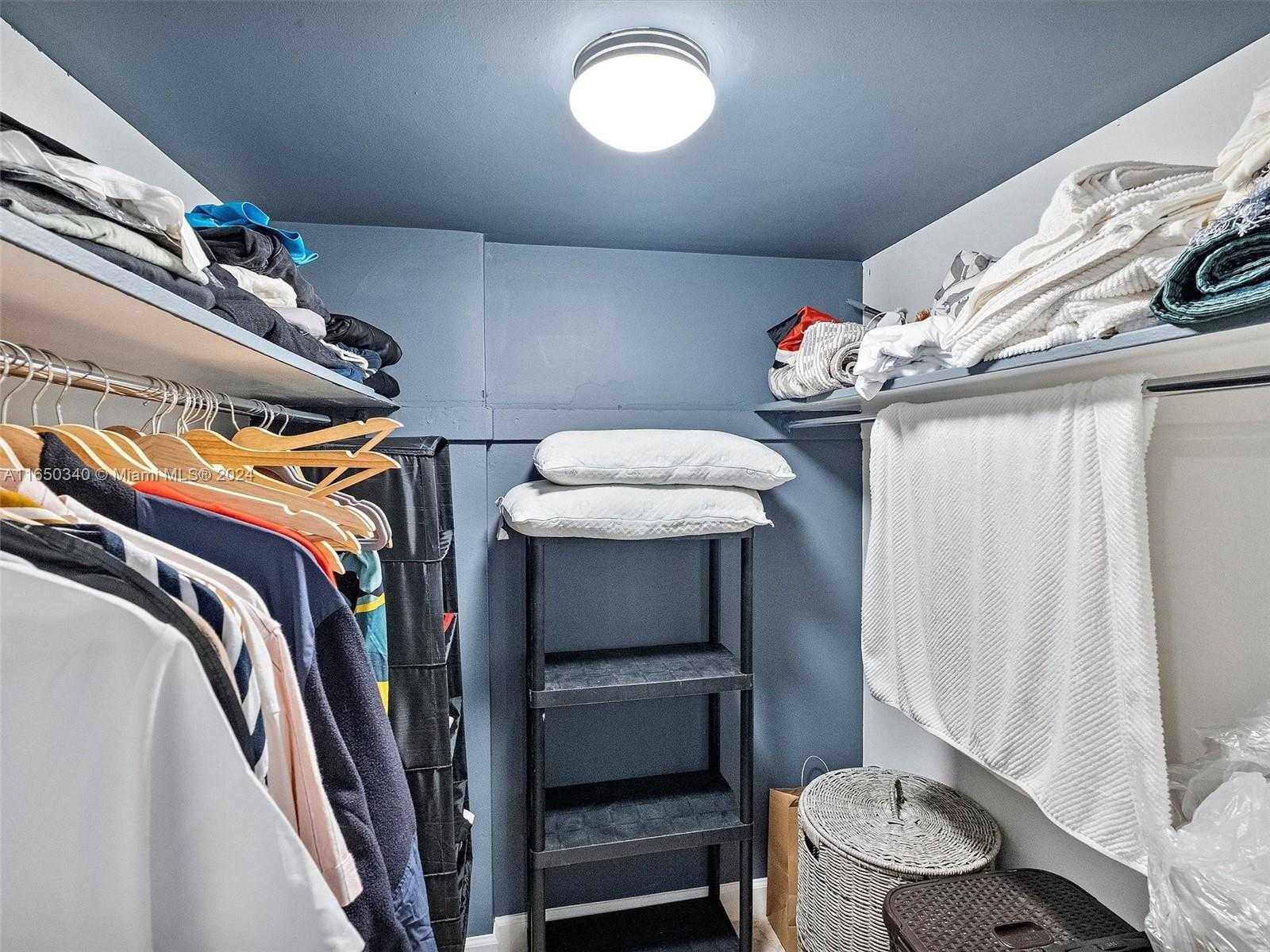 Small Image of 5401 COLLINS AVE #129, Miami Beach Number 7