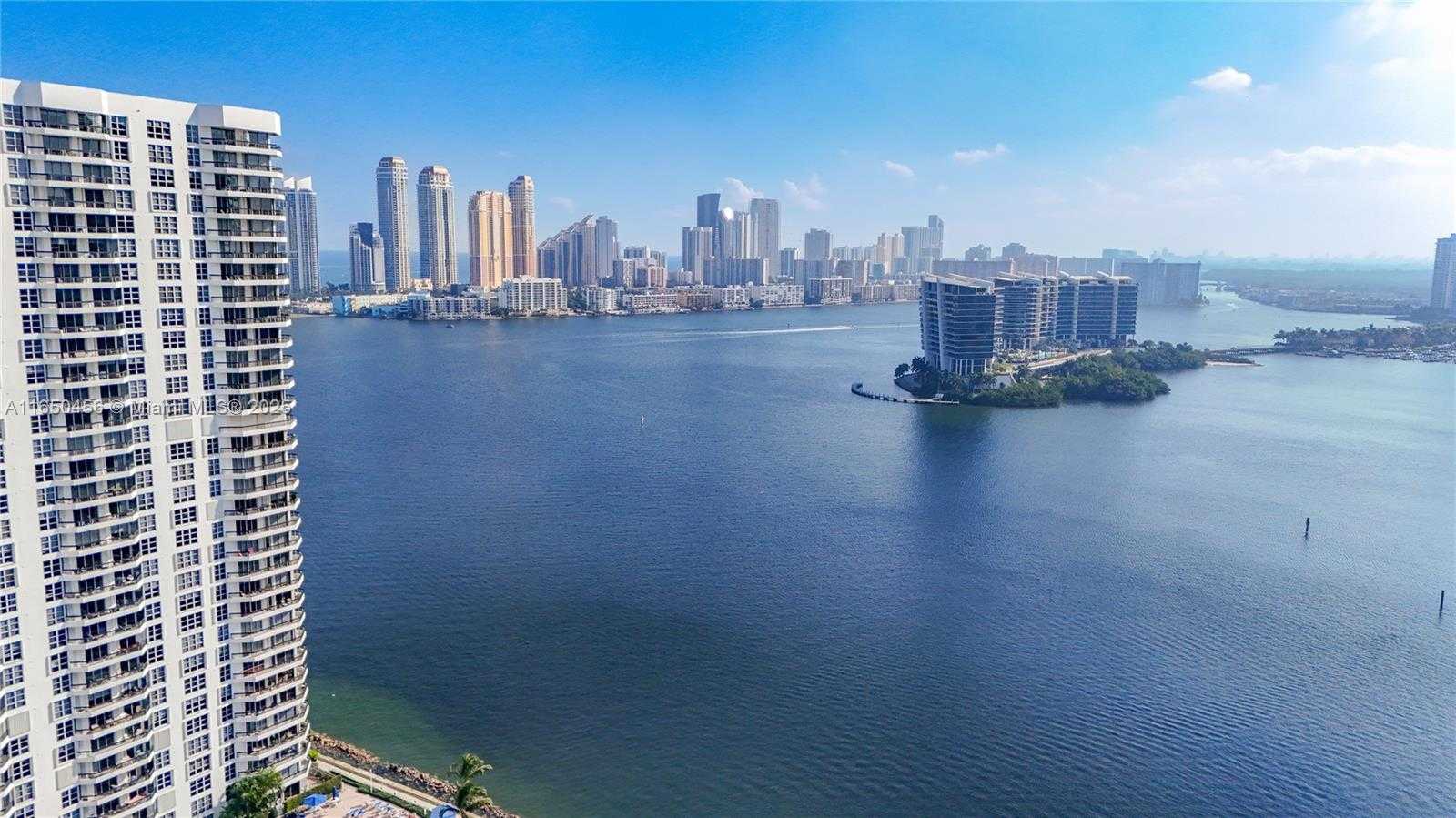 Small Image of 3530 MYSTIC POINTE DR #1711, Aventura Number 2