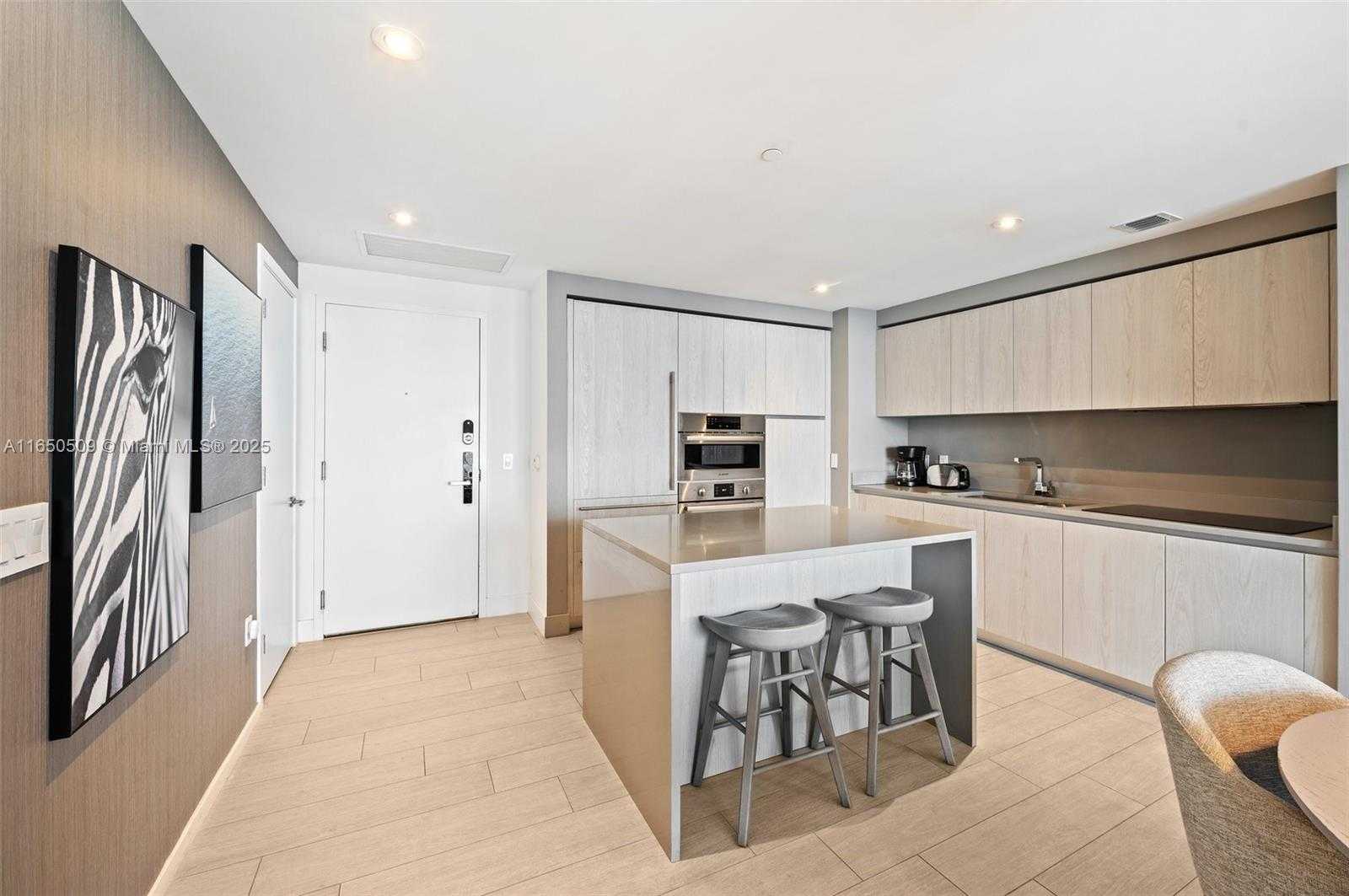 Small Image of 4010 SOUTH OCEAN DR #T3507, Hollywood Number 6