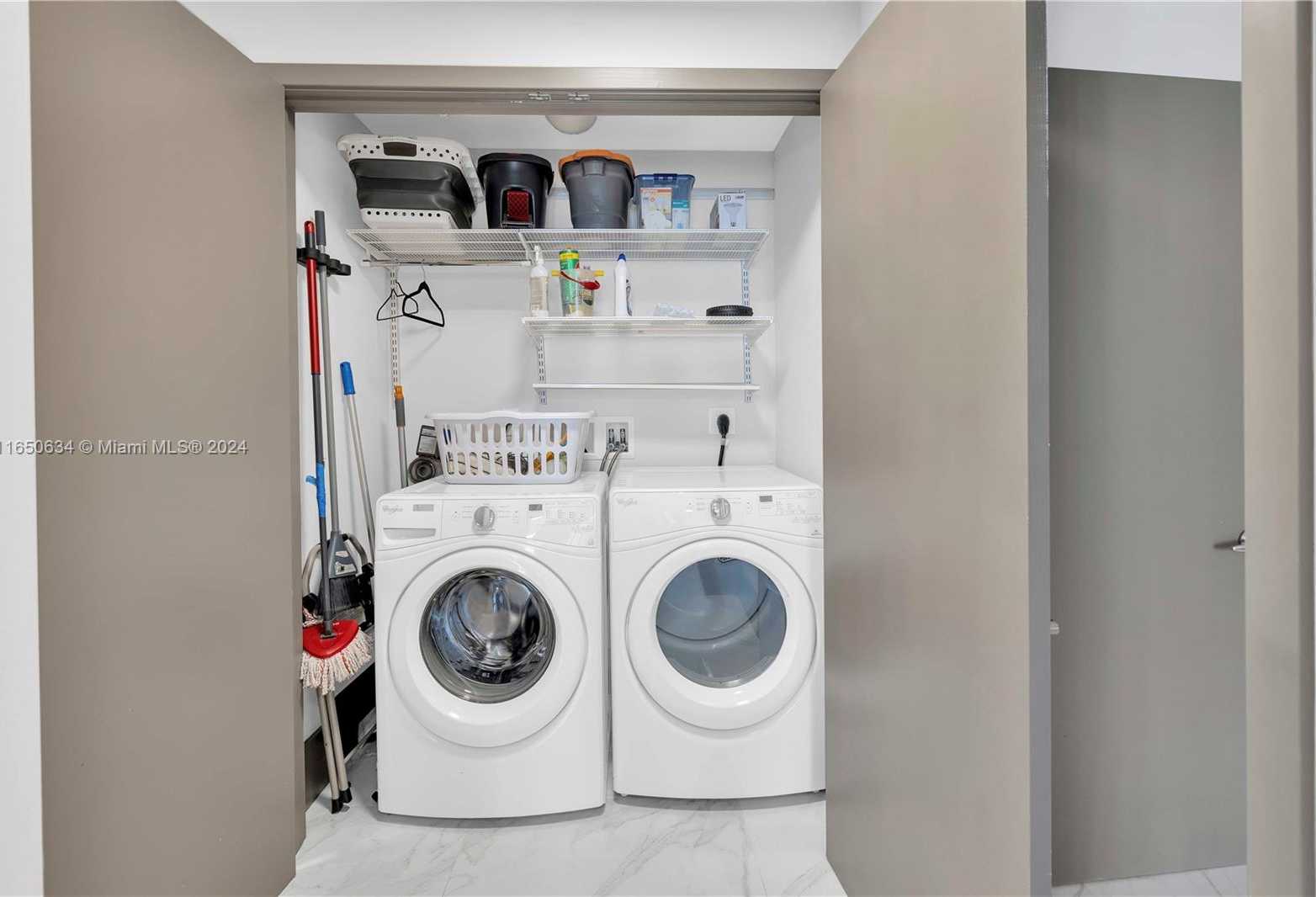 Small Image of 17111 BISCAYNE BLVD #1709, North Miami Beach Number 27