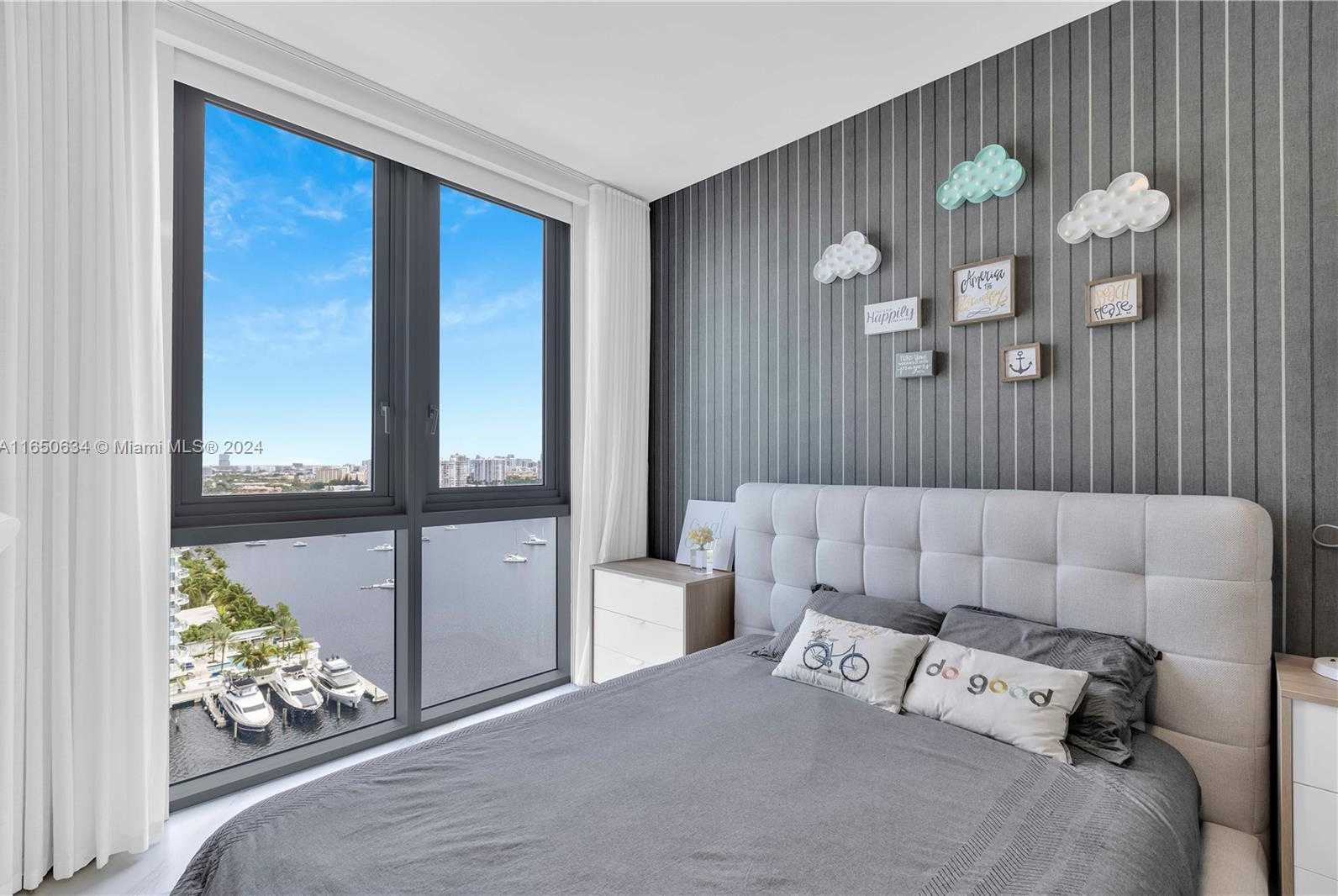 Small Image of 17111 BISCAYNE BLVD #1709, North Miami Beach Number 30
