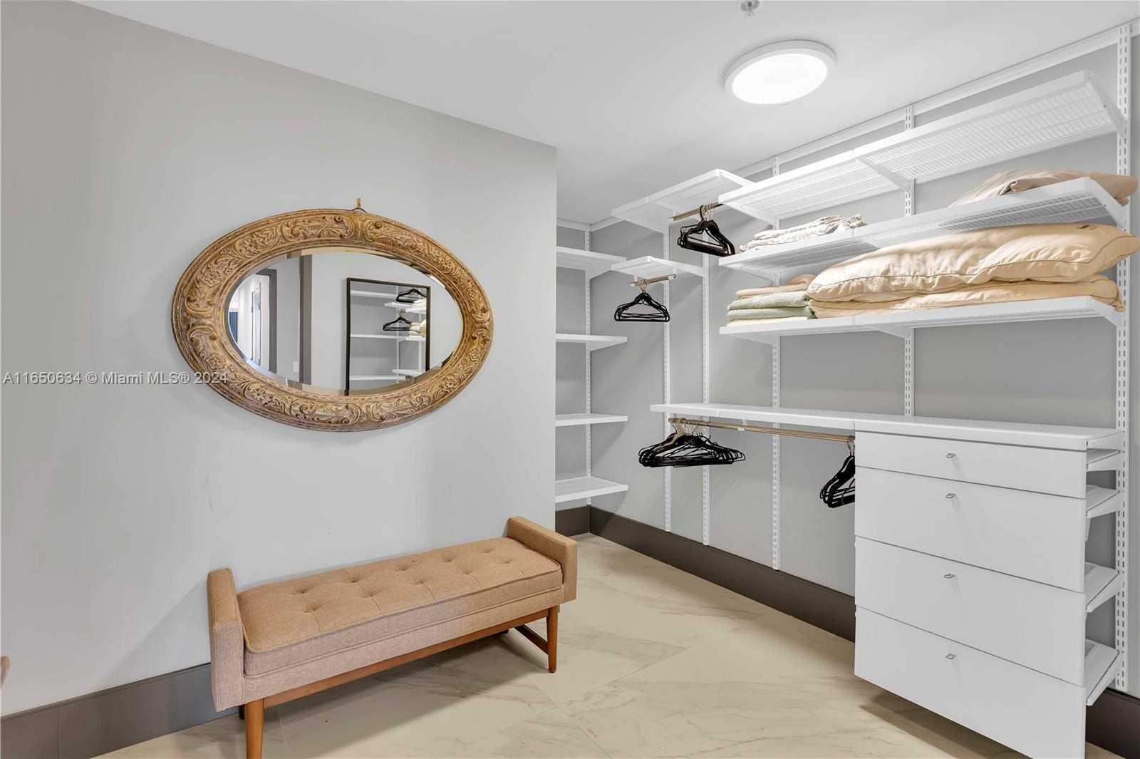Small Image of 17111 BISCAYNE BLVD #1709, North Miami Beach Number 38