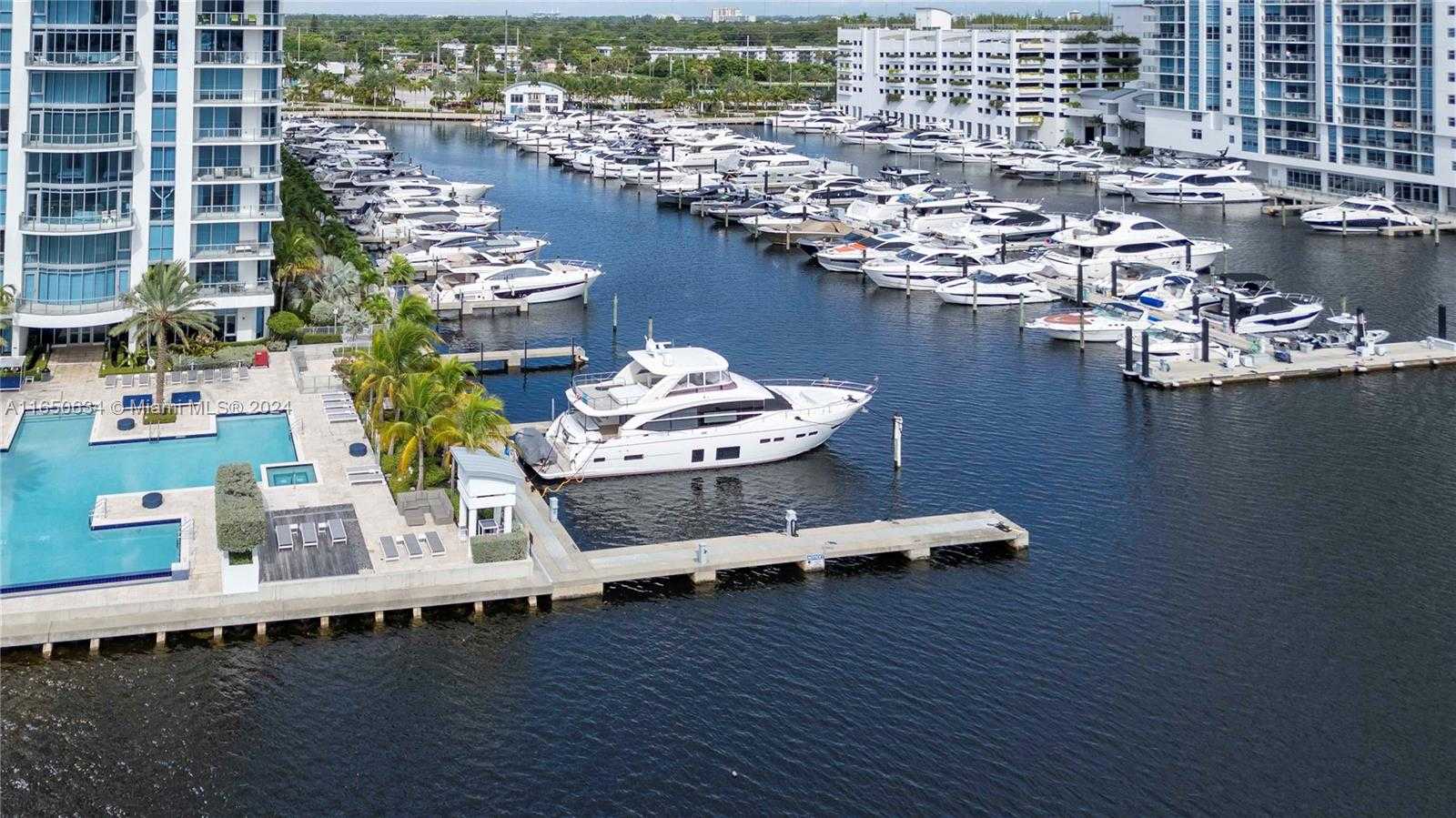 Small Image of 17111 BISCAYNE BLVD #1709, North Miami Beach Number 43