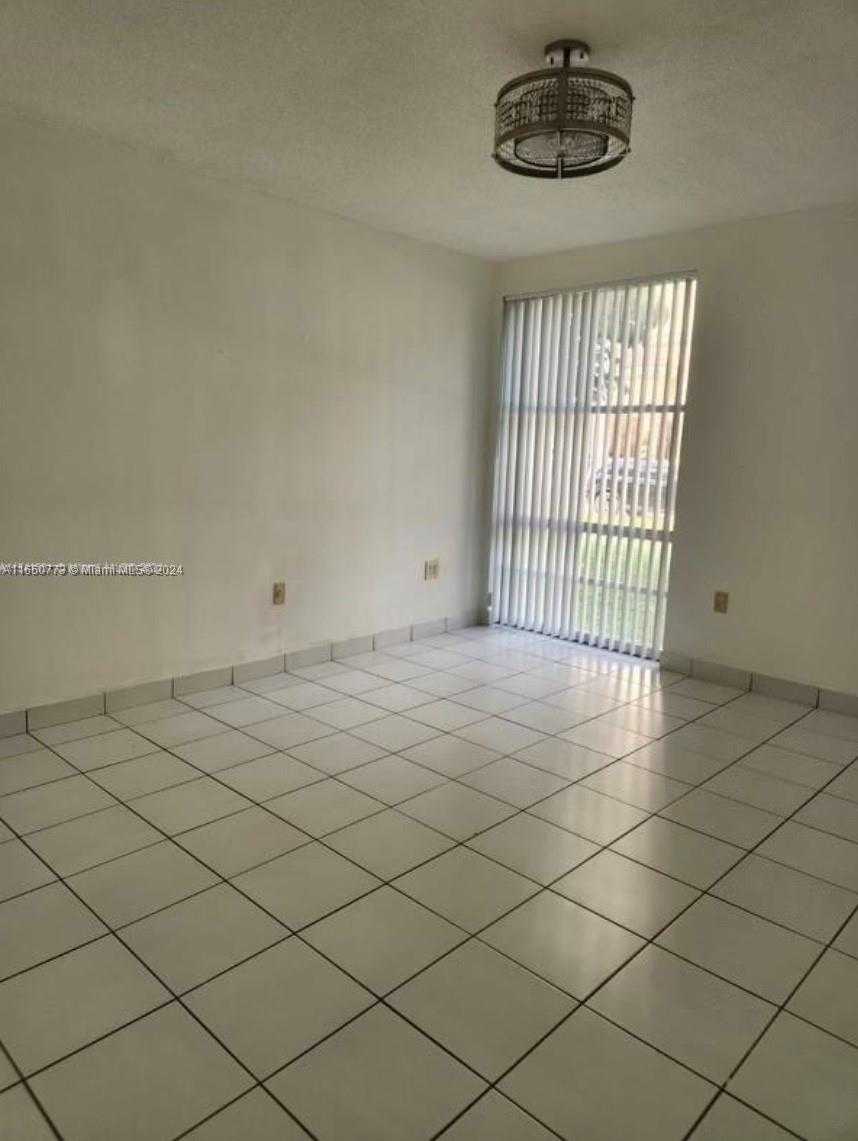 Small Image of 17560 ATLANTIC BLVD #112, Sunny Isles Beach Number 19