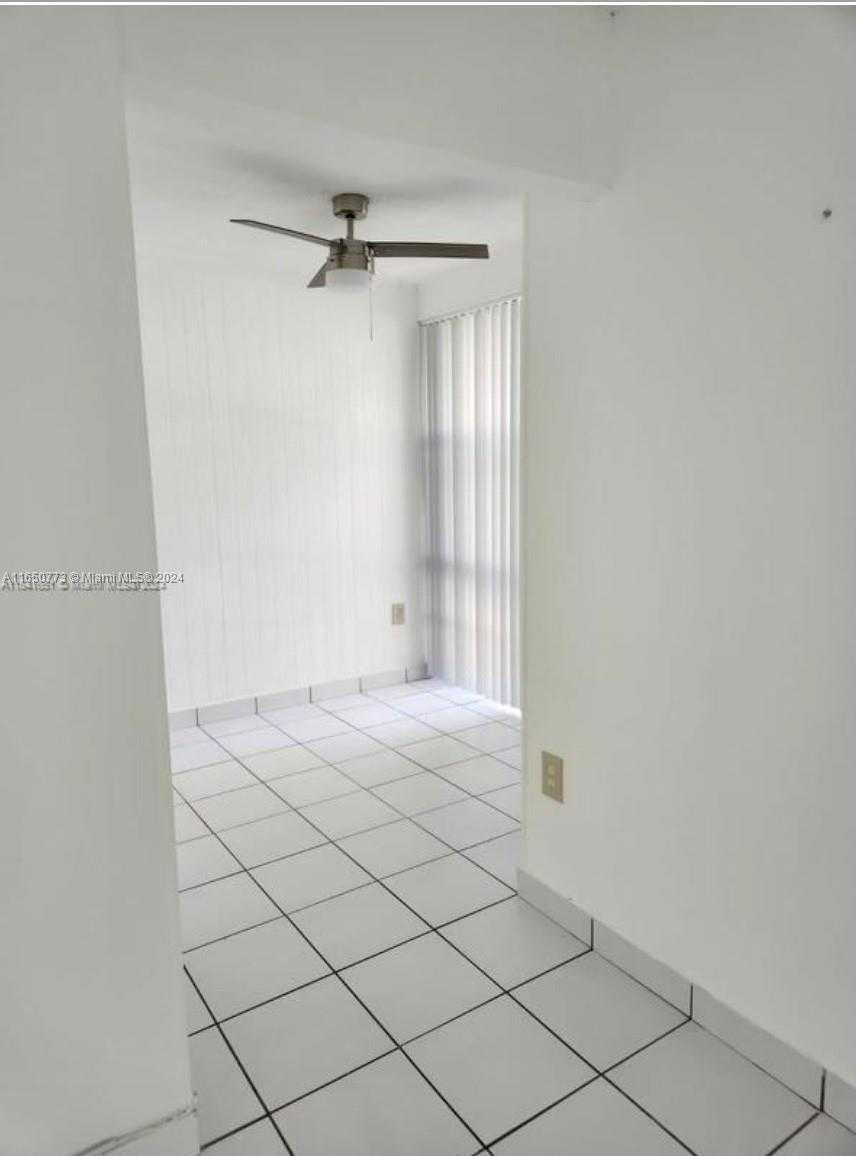 Small Image of 17560 ATLANTIC BLVD #112, Sunny Isles Beach Number 24