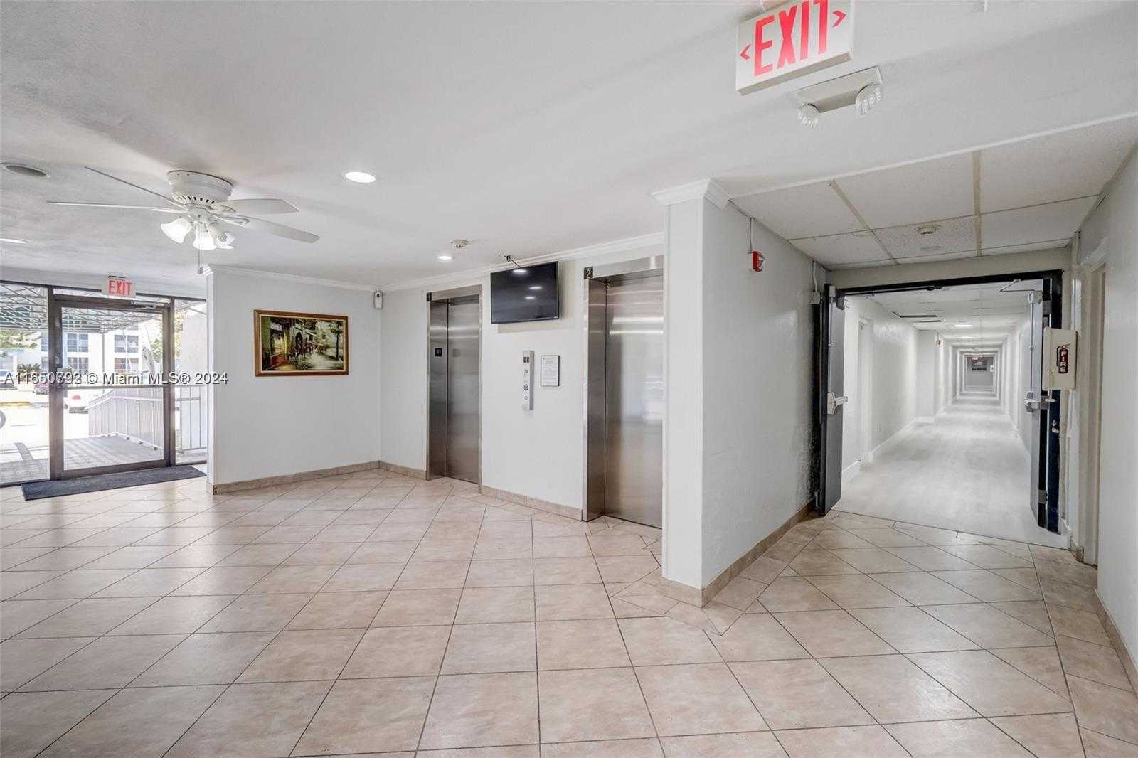Small Image of 17620 ATLANTIC BLVD #315, Sunny Isles Beach Number 9
