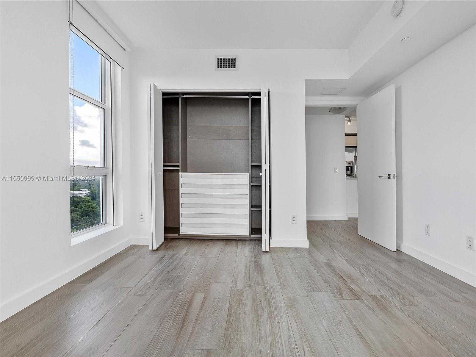 Small Image of 4250 BISCAYNE BLVD #1416, Miami Number 36