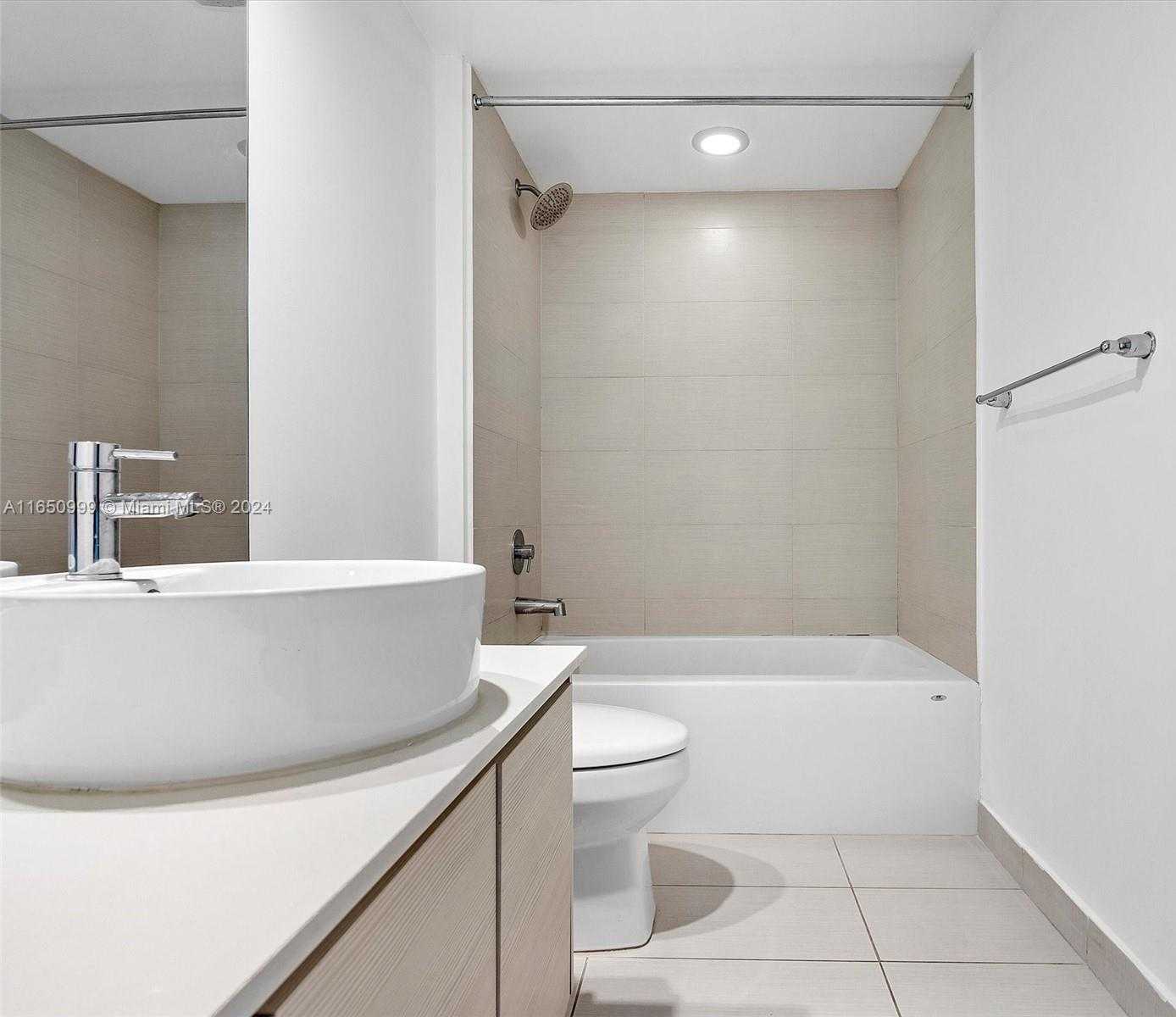 Small Image of 4250 BISCAYNE BLVD #1416, Miami Number 38