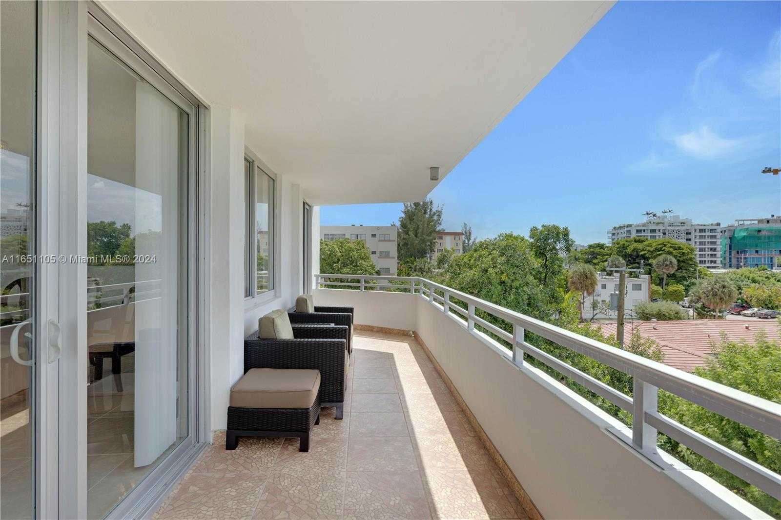 Small Image of 1080 94TH ST #411, Bay Harbor Islands Number 26