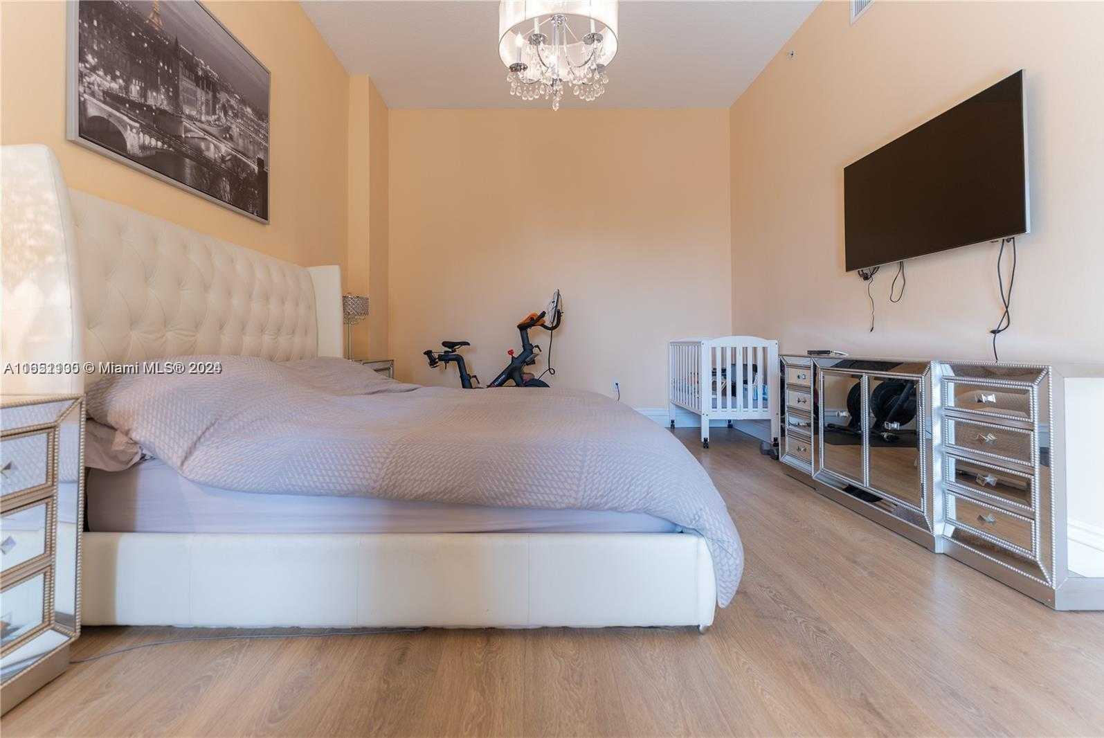 Small Image of 3001 NORTH EAST 185TH ST #710, Aventura Number 24