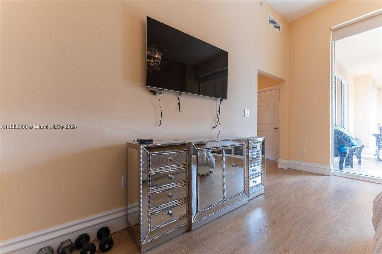 Small Image of 3001 NORTH EAST 185TH ST #710, Aventura Number 28