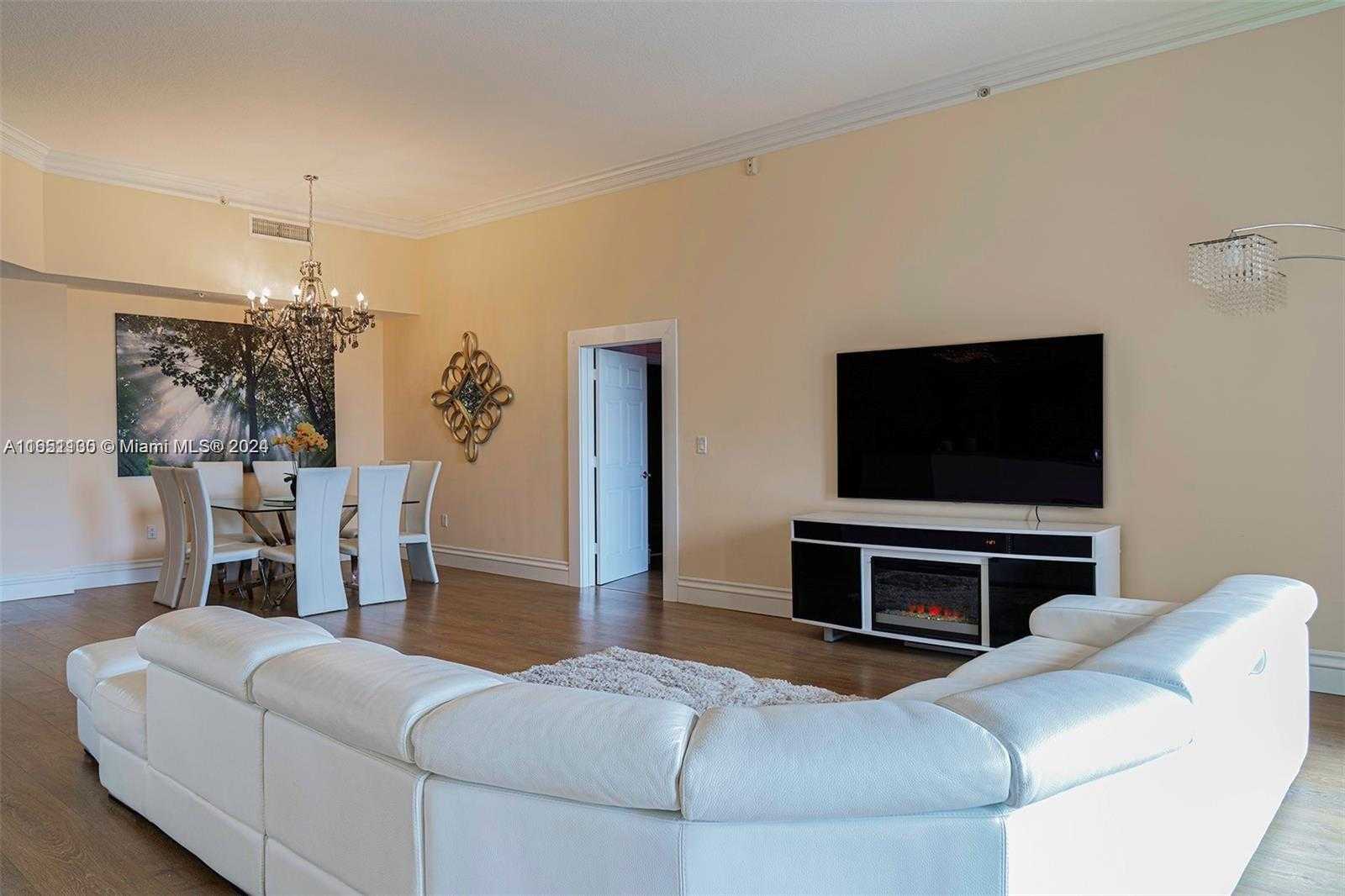 Small Image of 3001 NORTH EAST 185TH ST #710, Aventura Number 3