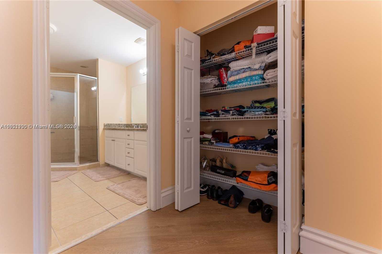 Small Image of 3001 NORTH EAST 185TH ST #710, Aventura Number 32